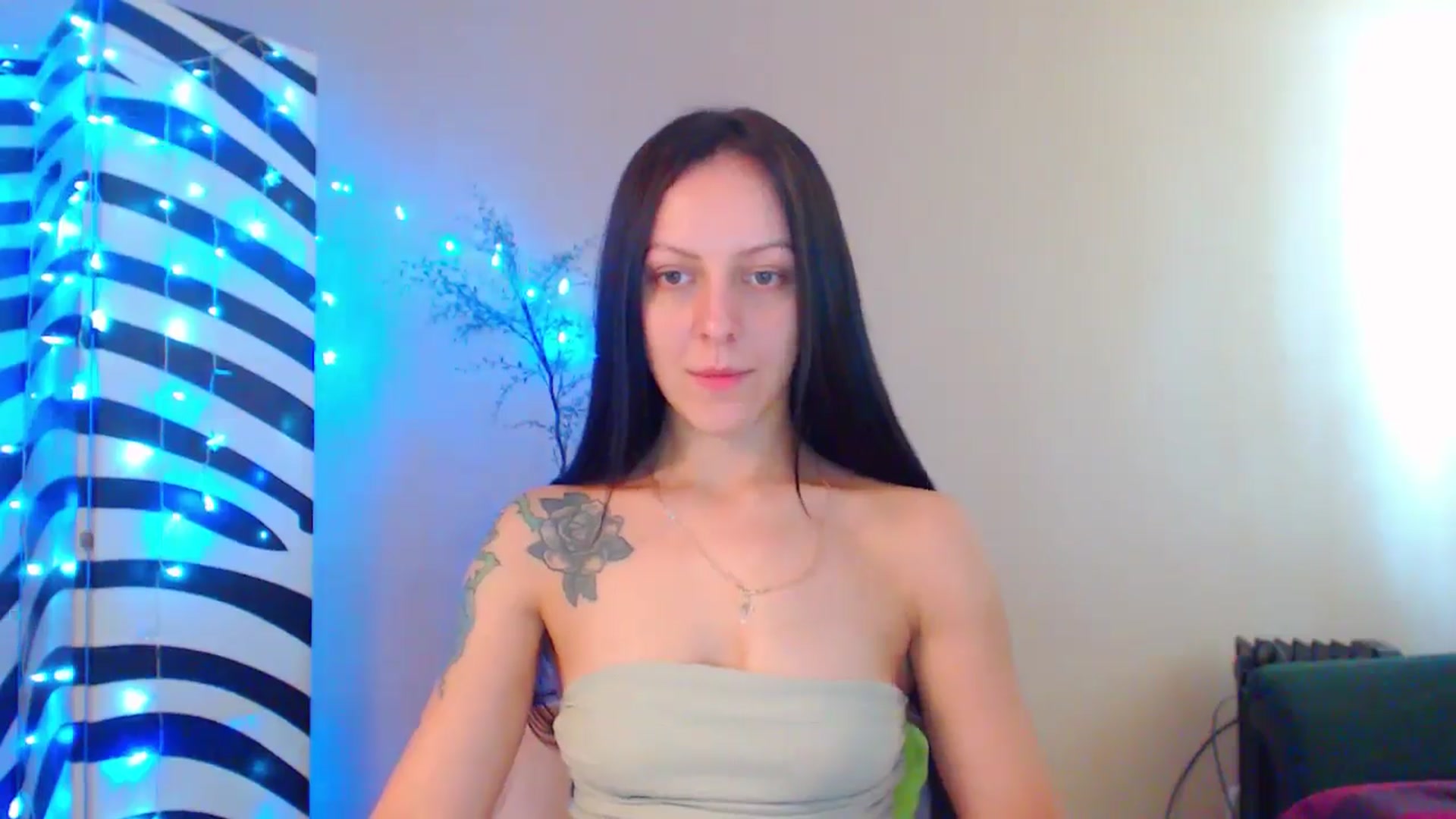 Gallery image thumbnail from MiracleMiss's myfreecams stream on, 09/02/2024, 12:15 image 7 of 20