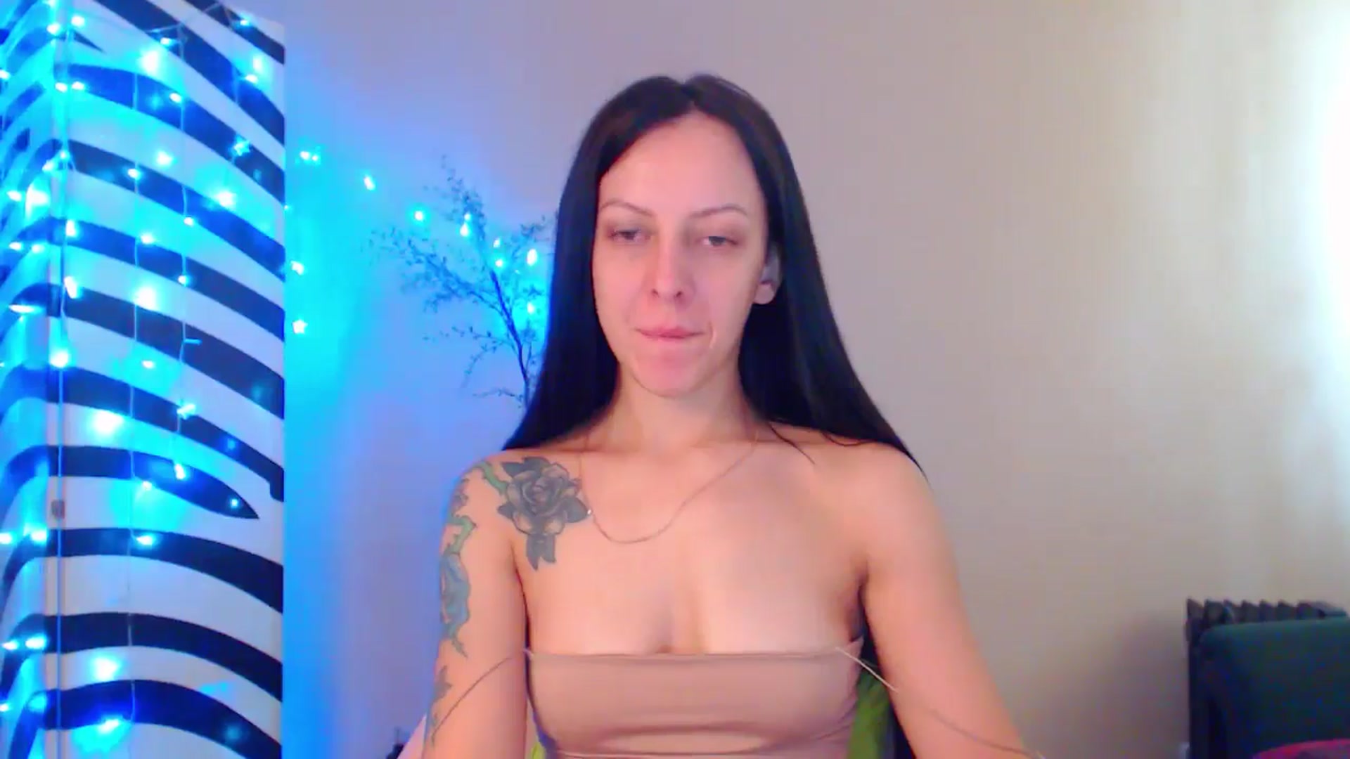 Gallery image thumbnail from MiracleMiss's myfreecams stream on, 09/03/2024, 08:46 image 7 of 20