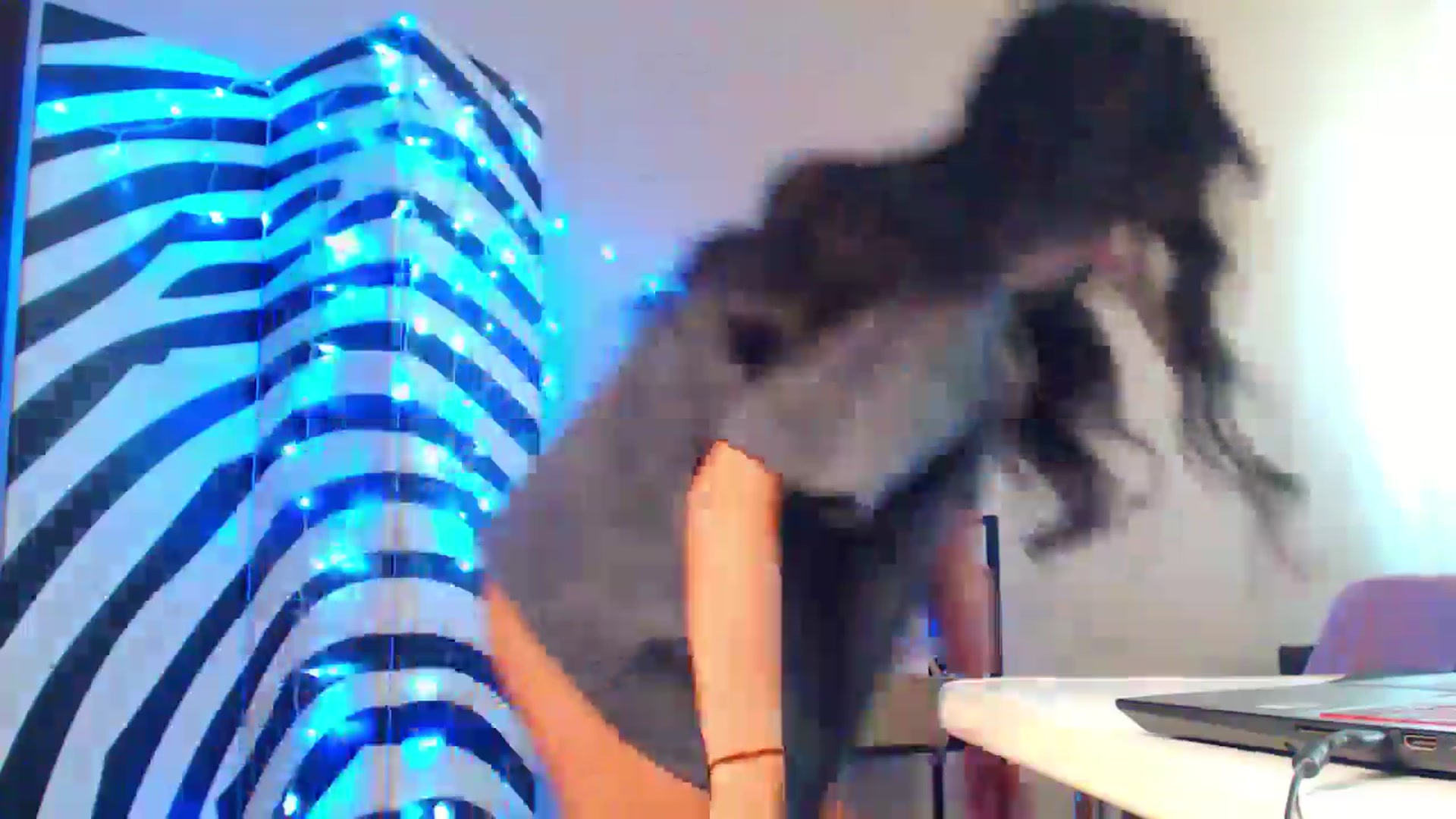 Gallery image thumbnail from MiracleMiss's myfreecams stream on, 09/07/2024, 11:48 image 17 of 20