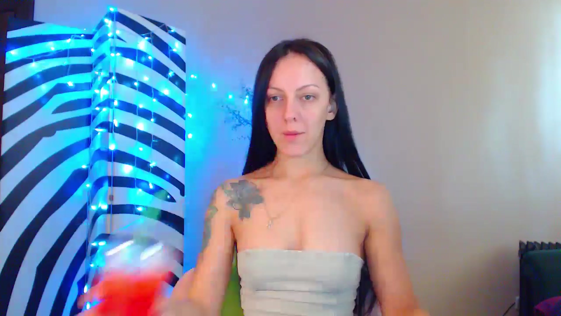 Gallery image thumbnail from MiracleMiss's myfreecams stream on, 09/11/2024, 10:48 image 17 of 20