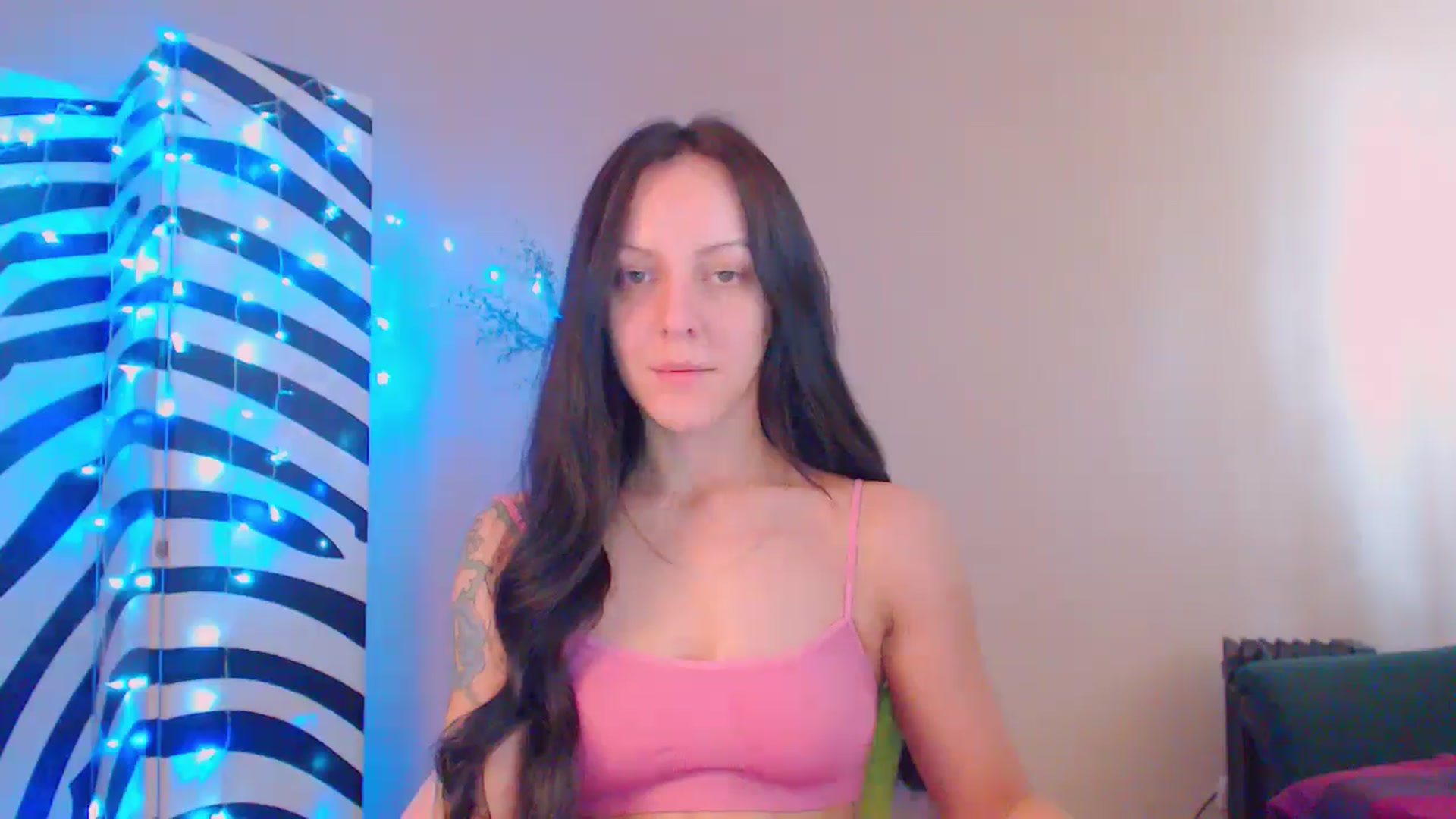 Gallery image thumbnail from MiracleMiss's myfreecams stream on, 09/13/2024, 12:51 image 3 of 20