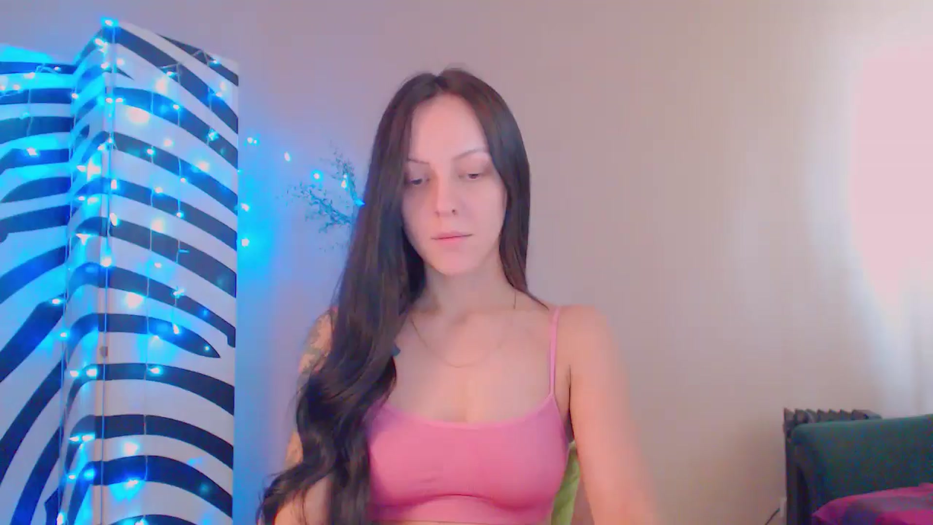 Gallery image thumbnail from MiracleMiss's myfreecams stream on, 09/13/2024, 12:51 image 1 of 20