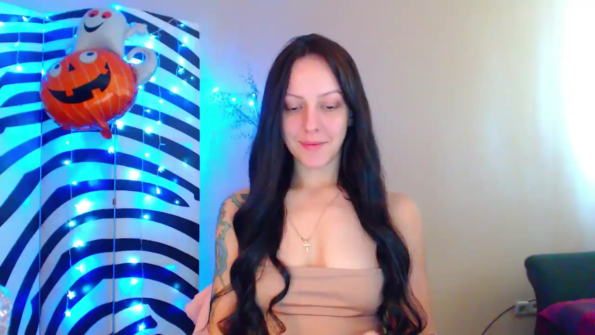 Gallery image thumbnail from MiracleMiss's myfreecams stream on, 09/27/2024, 10:42 image 18 of 20