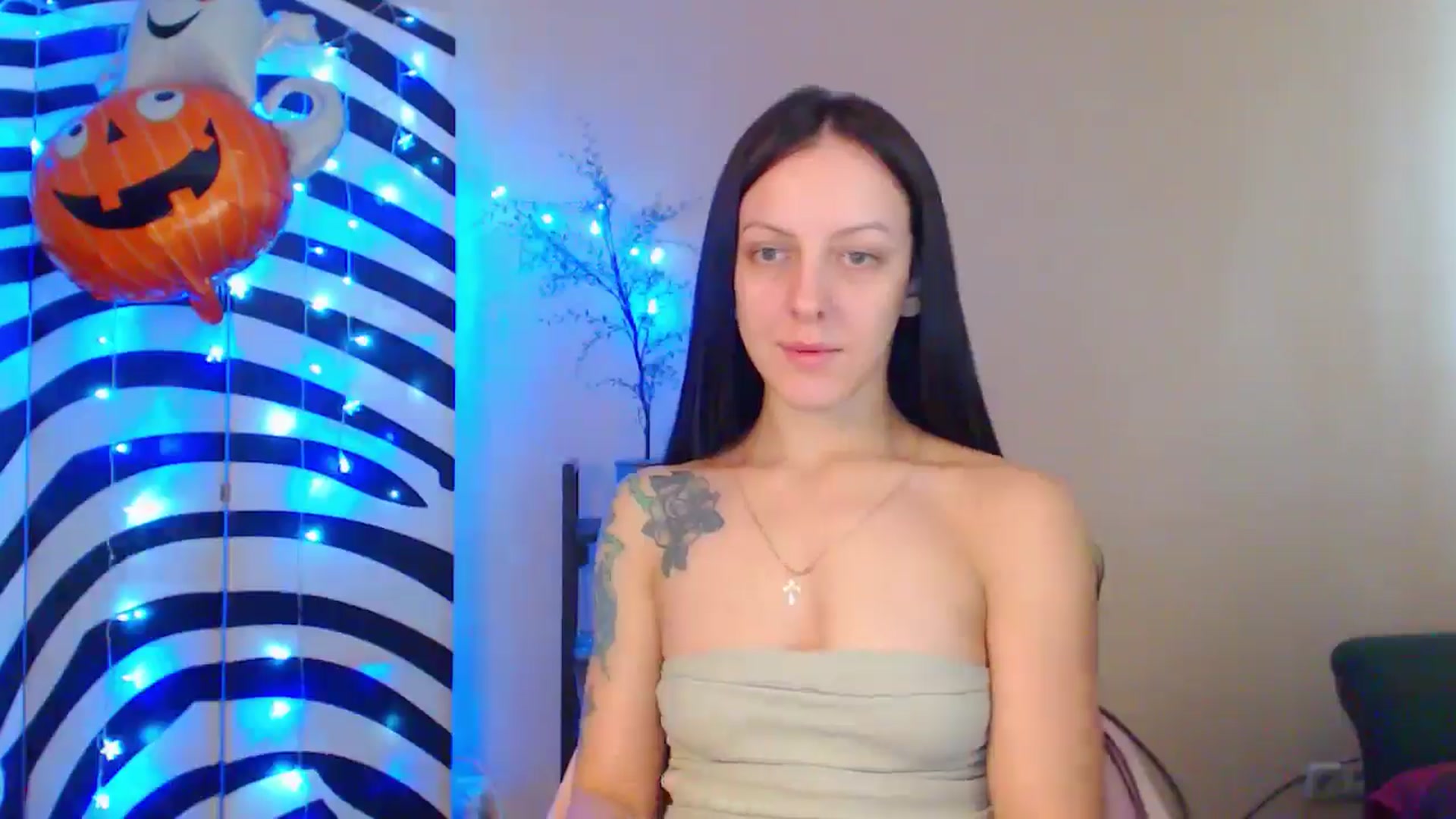Gallery image thumbnail from MiracleMiss's myfreecams stream on, 09/30/2024, 11:20 image 13 of 20