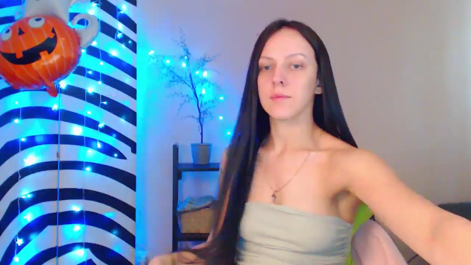Gallery image thumbnail from MiracleMiss's myfreecams stream on, 09/30/2024, 11:20 image 20 of 20