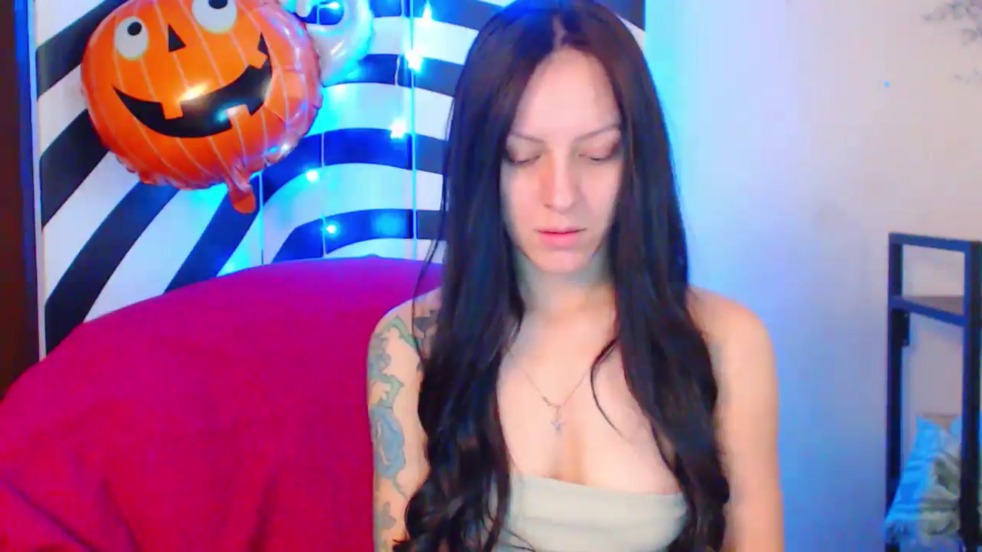 Gallery image thumbnail from MiracleMiss's myfreecams stream on, 10/08/2024, 10:36 image 20 of 20