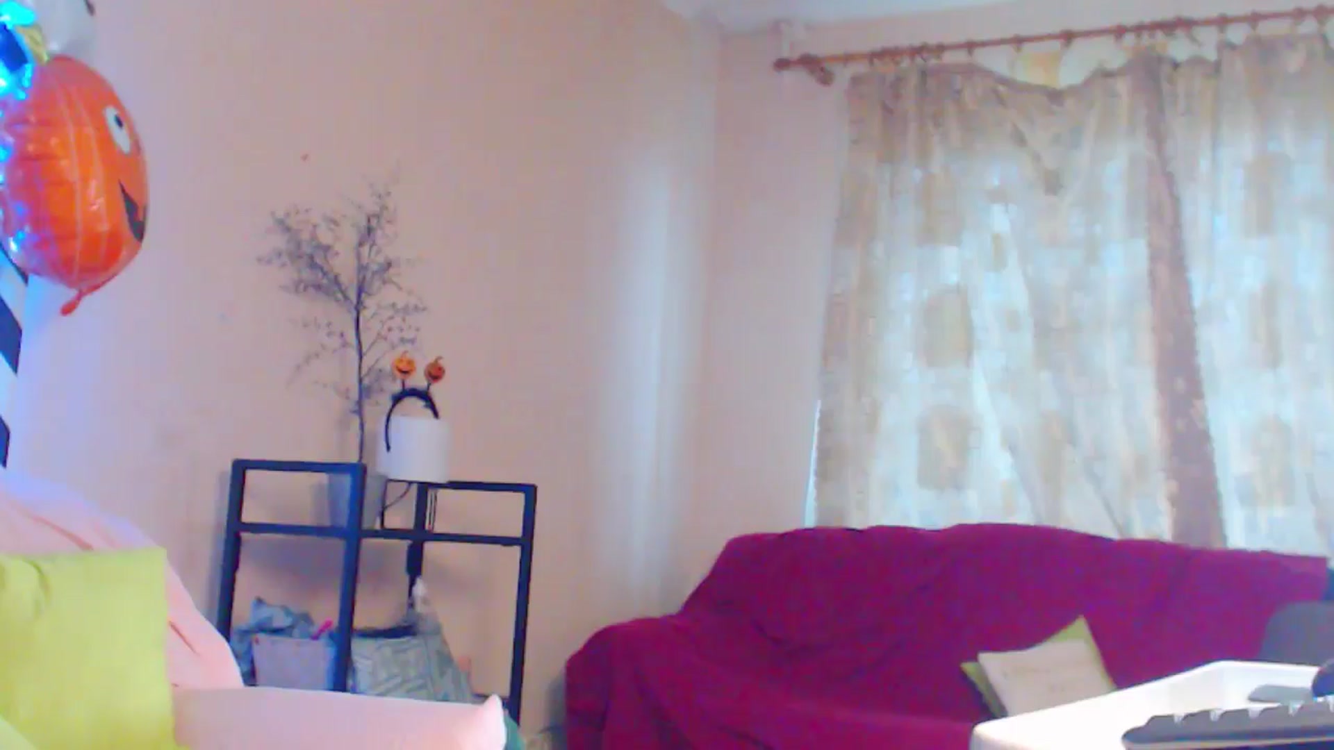 Gallery image thumbnail from MiracleMiss's myfreecams stream on, 10/17/2024, 12:20 image 20 of 20