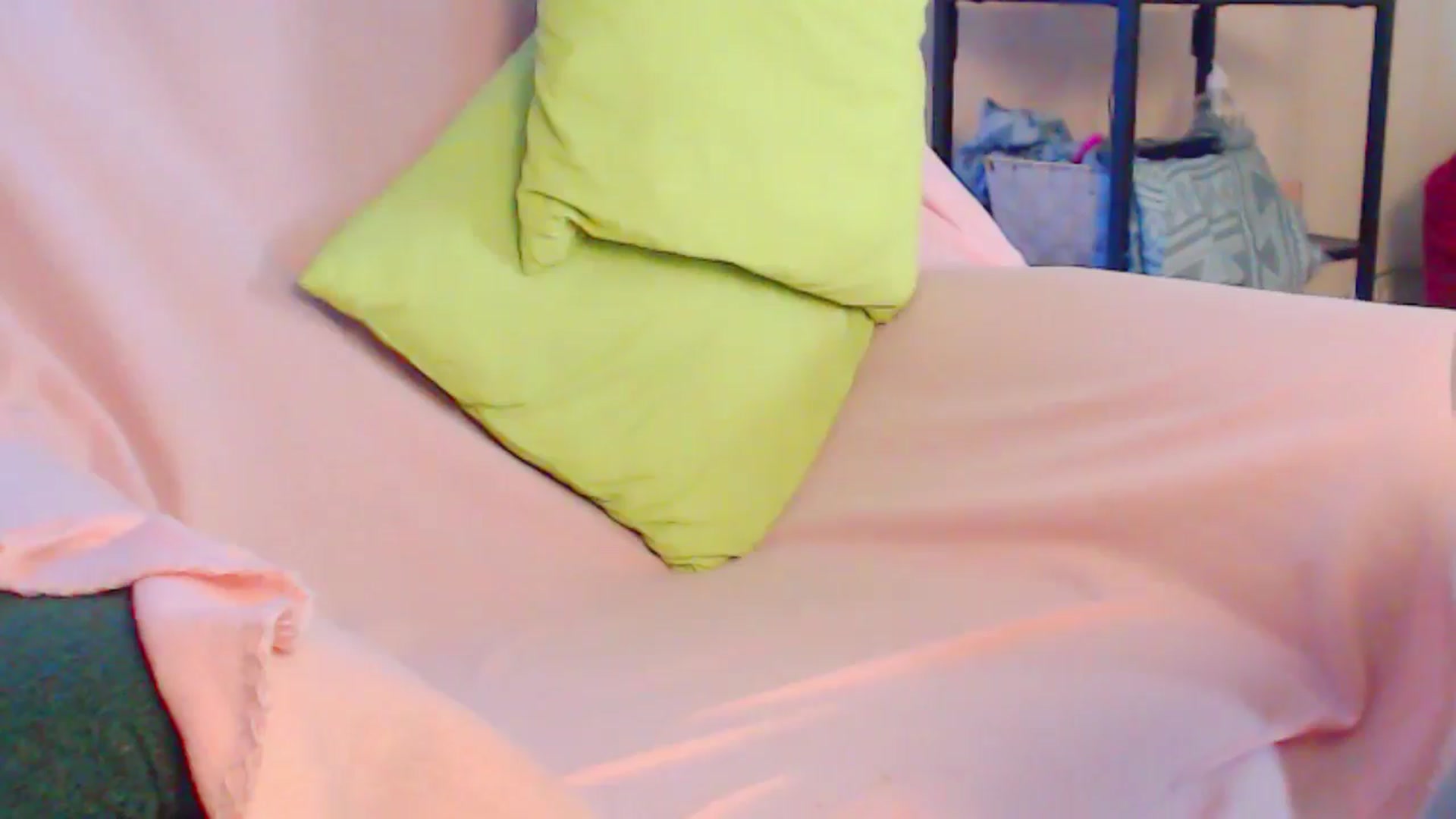 Gallery image thumbnail from MiracleMiss's myfreecams stream on, 10/17/2024, 12:20 image 5 of 20