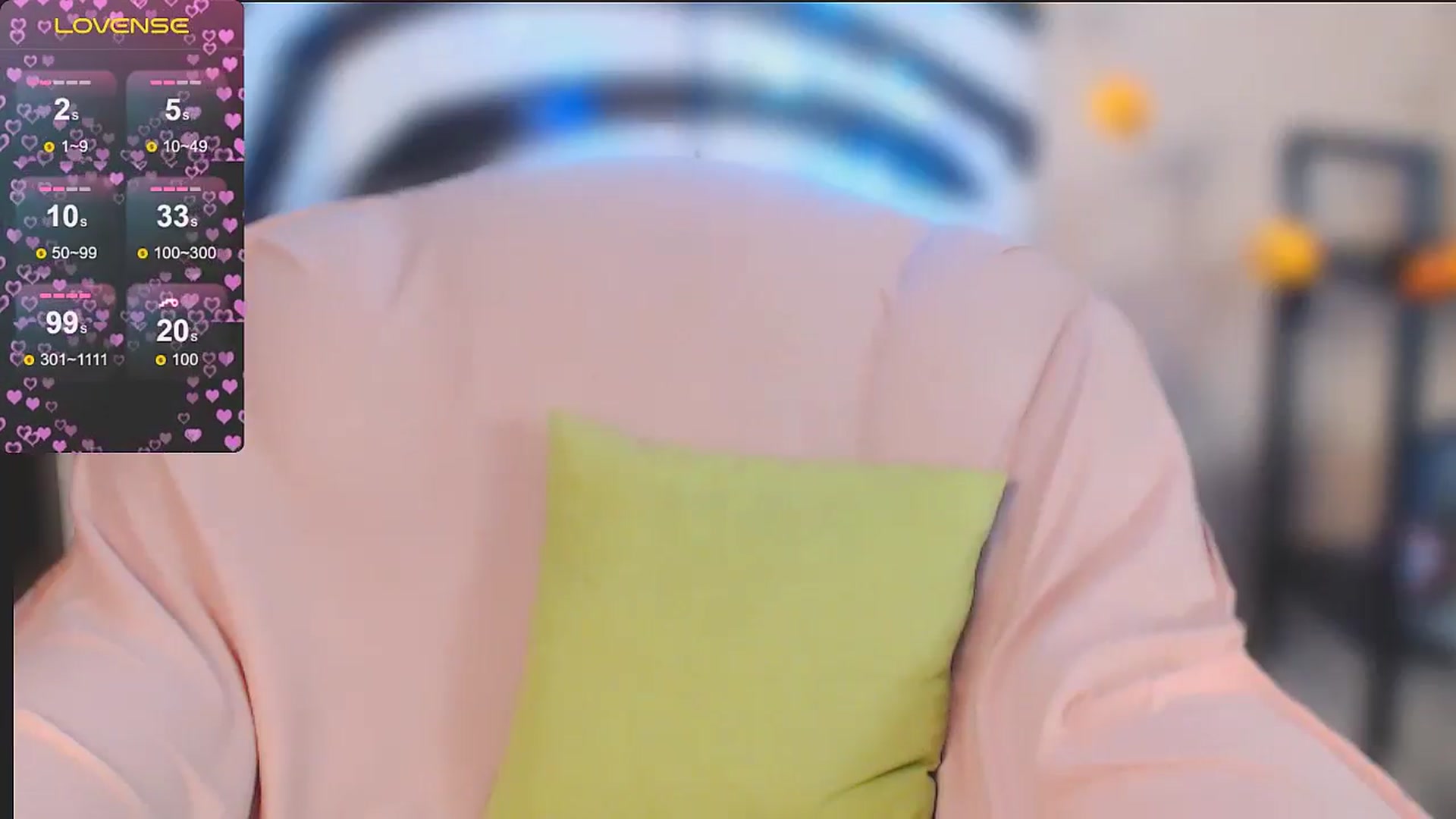 Gallery image thumbnail from MiracleMiss's myfreecams stream on, 10/21/2024, 11:49 image 15 of 20