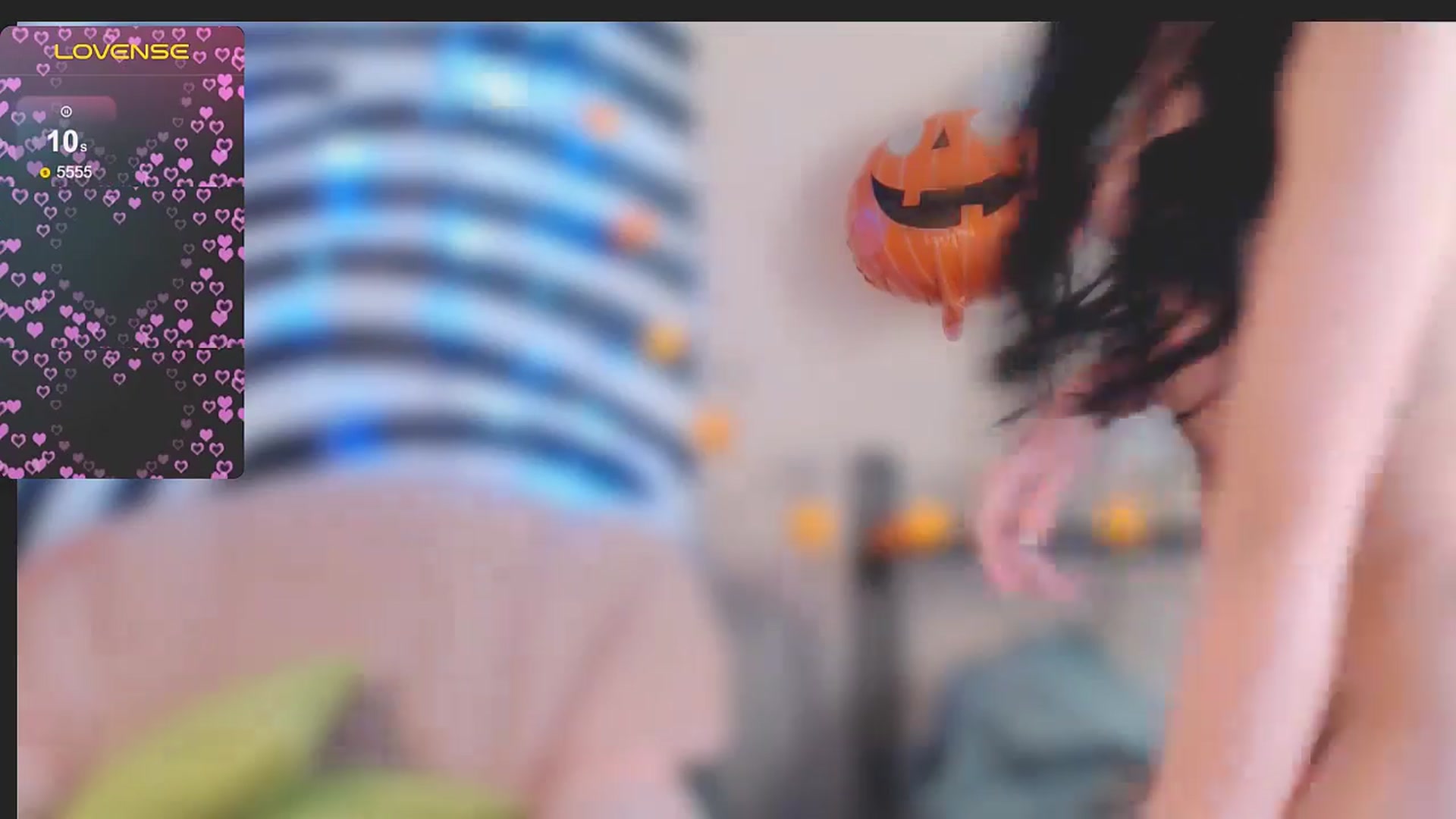 Gallery image thumbnail from MiracleMiss's myfreecams stream on, 10/21/2024, 12:59 image 12 of 20