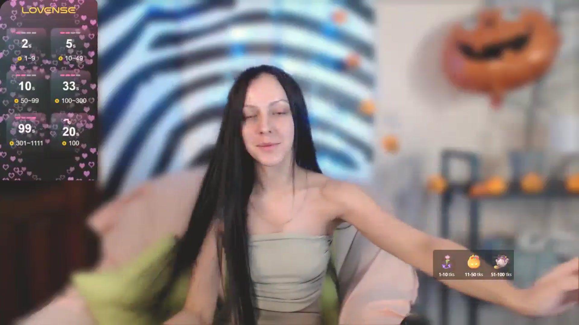 Gallery image thumbnail from MiracleMiss's myfreecams stream on, 10/22/2024, 11:16 image 6 of 20