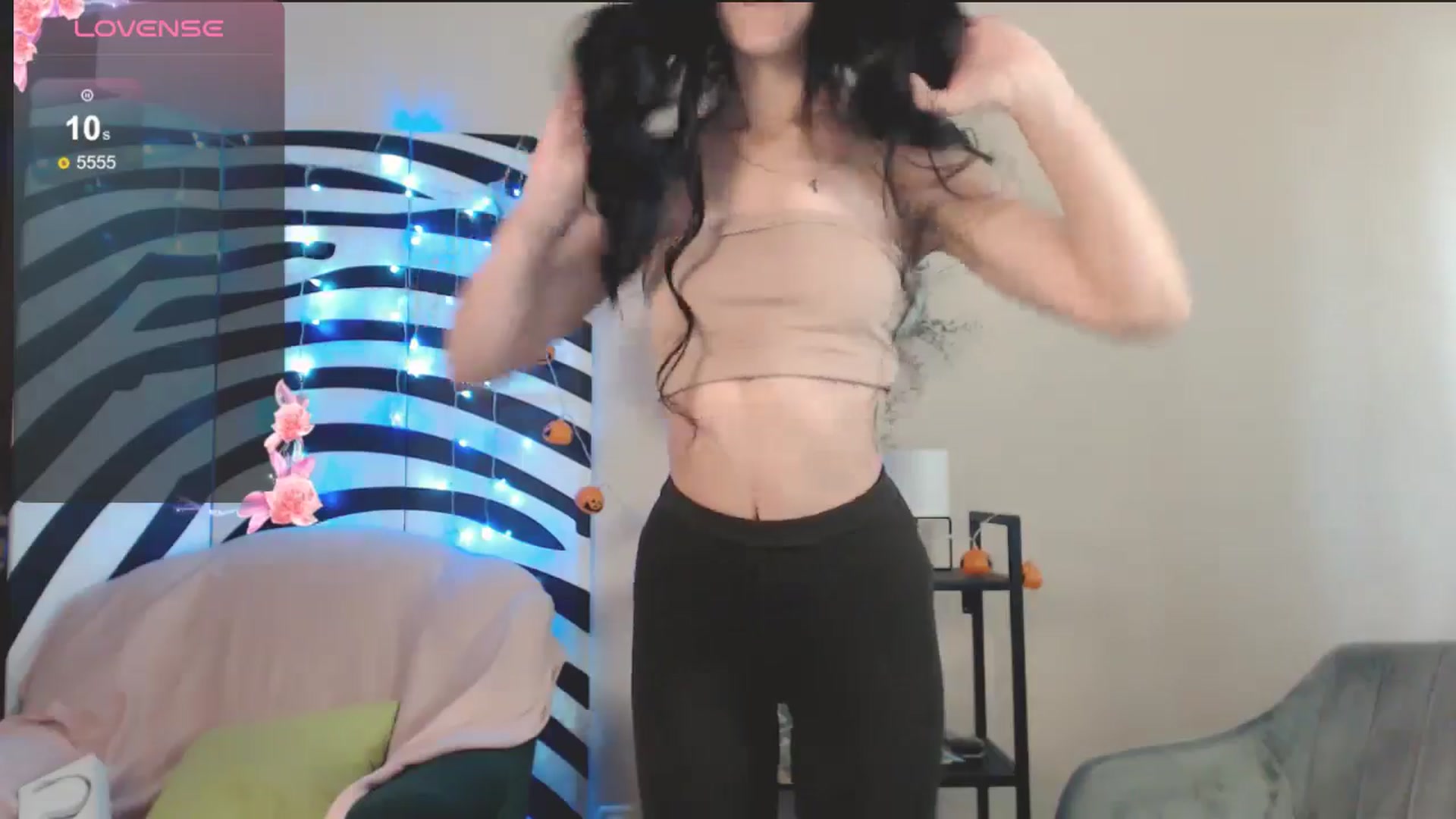 Gallery image thumbnail from MiracleMiss's myfreecams stream on, 11/01/2024, 11:11 image 17 of 20