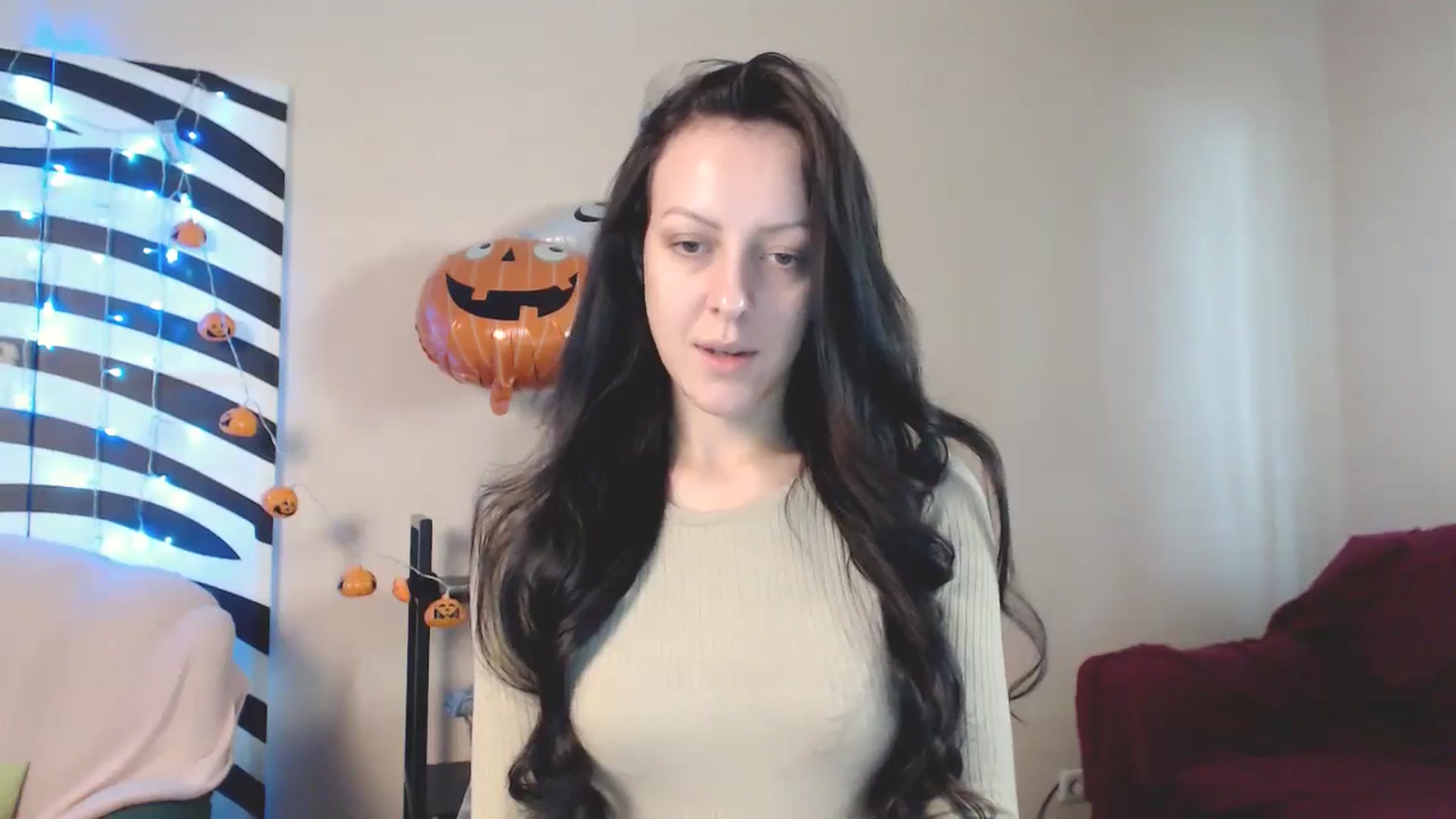 Gallery image thumbnail from MiracleMiss's myfreecams stream on, 11/02/2024, 10:38 image 11 of 20