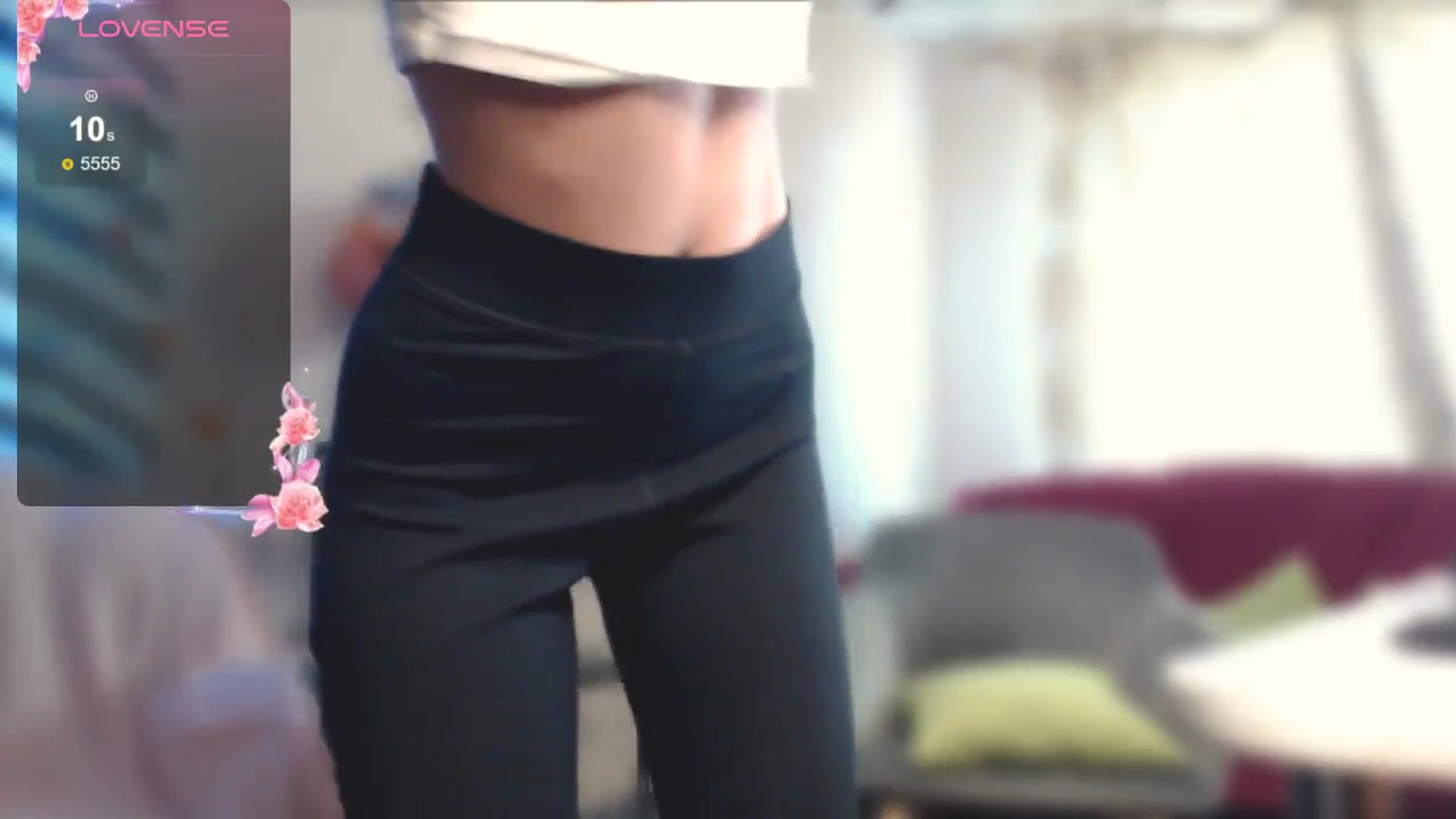 Gallery image thumbnail from MiracleMiss's myfreecams stream on, 11/03/2024, 11:18 image 9 of 20