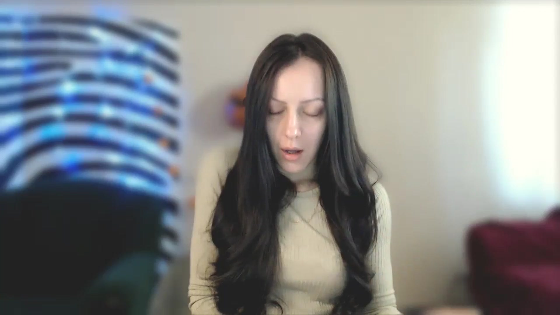 Gallery image thumbnail from MiracleMiss's myfreecams stream on, 11/04/2024, 11:05 image 6 of 20