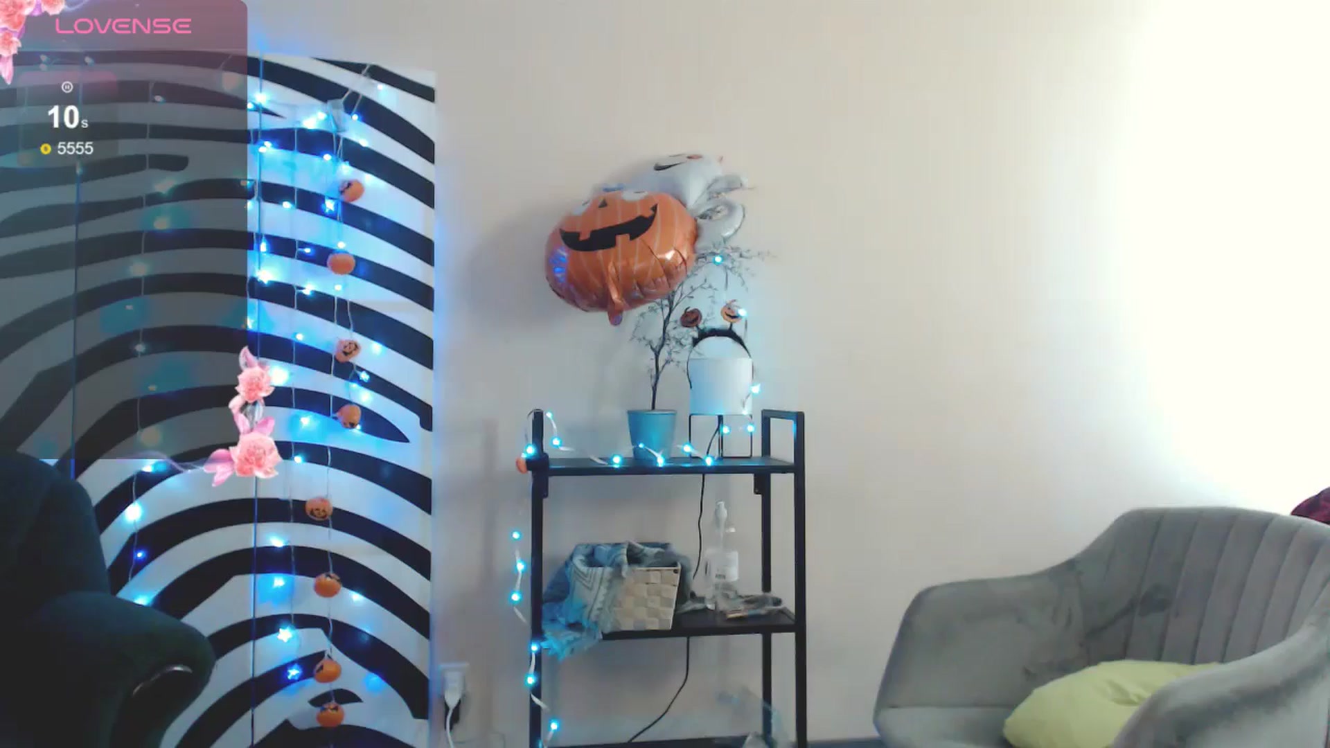 Gallery image thumbnail from MiracleMiss's myfreecams stream on, 11/04/2024, 12:07 image 1 of 20