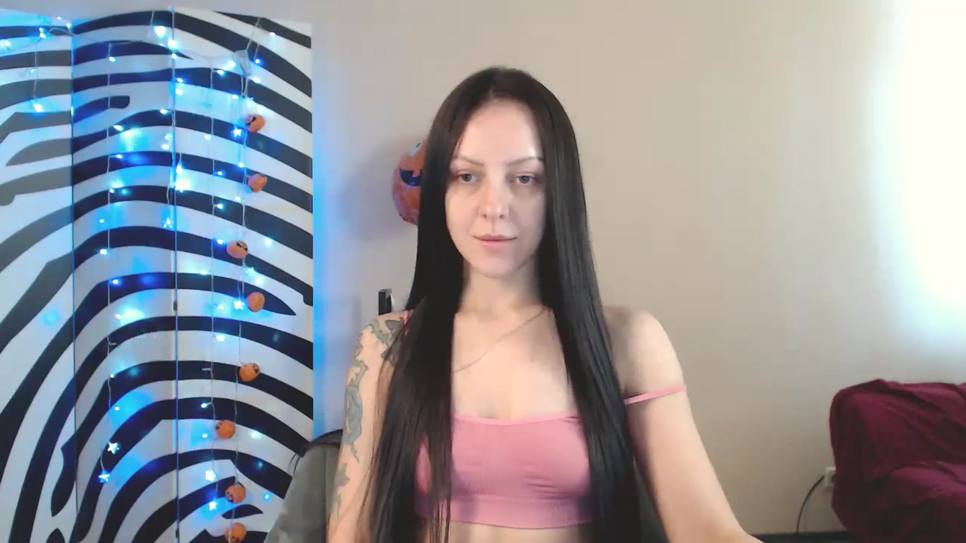 Gallery image thumbnail from MiracleMiss's myfreecams stream on, 11/07/2024, 11:27 image 17 of 20