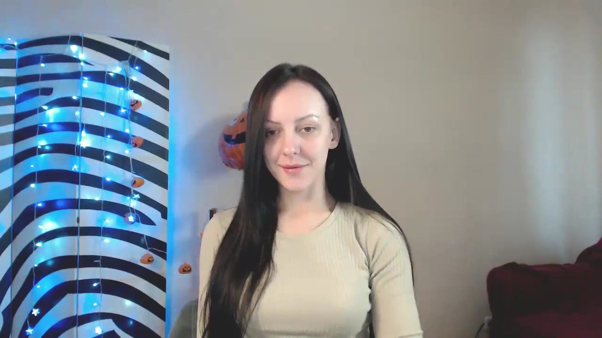 Gallery image thumbnail from MiracleMiss's myfreecams stream on, 11/11/2024, 11:39 image 7 of 20