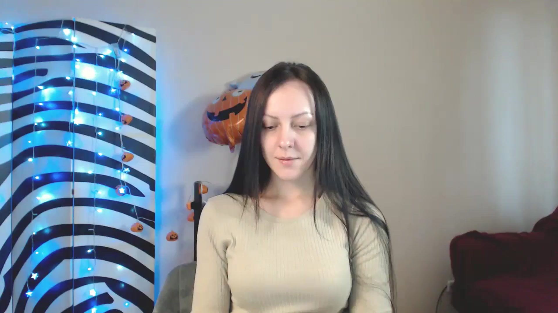Gallery image thumbnail from MiracleMiss's myfreecams stream on, 11/11/2024, 11:39 image 18 of 20