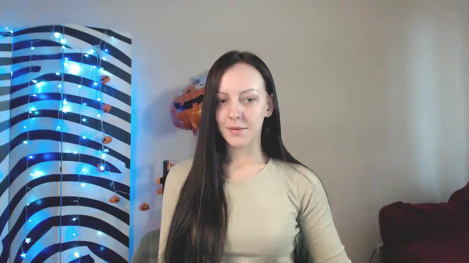 Gallery image thumbnail from MiracleMiss's myfreecams stream on, 11/11/2024, 11:39 image 9 of 20