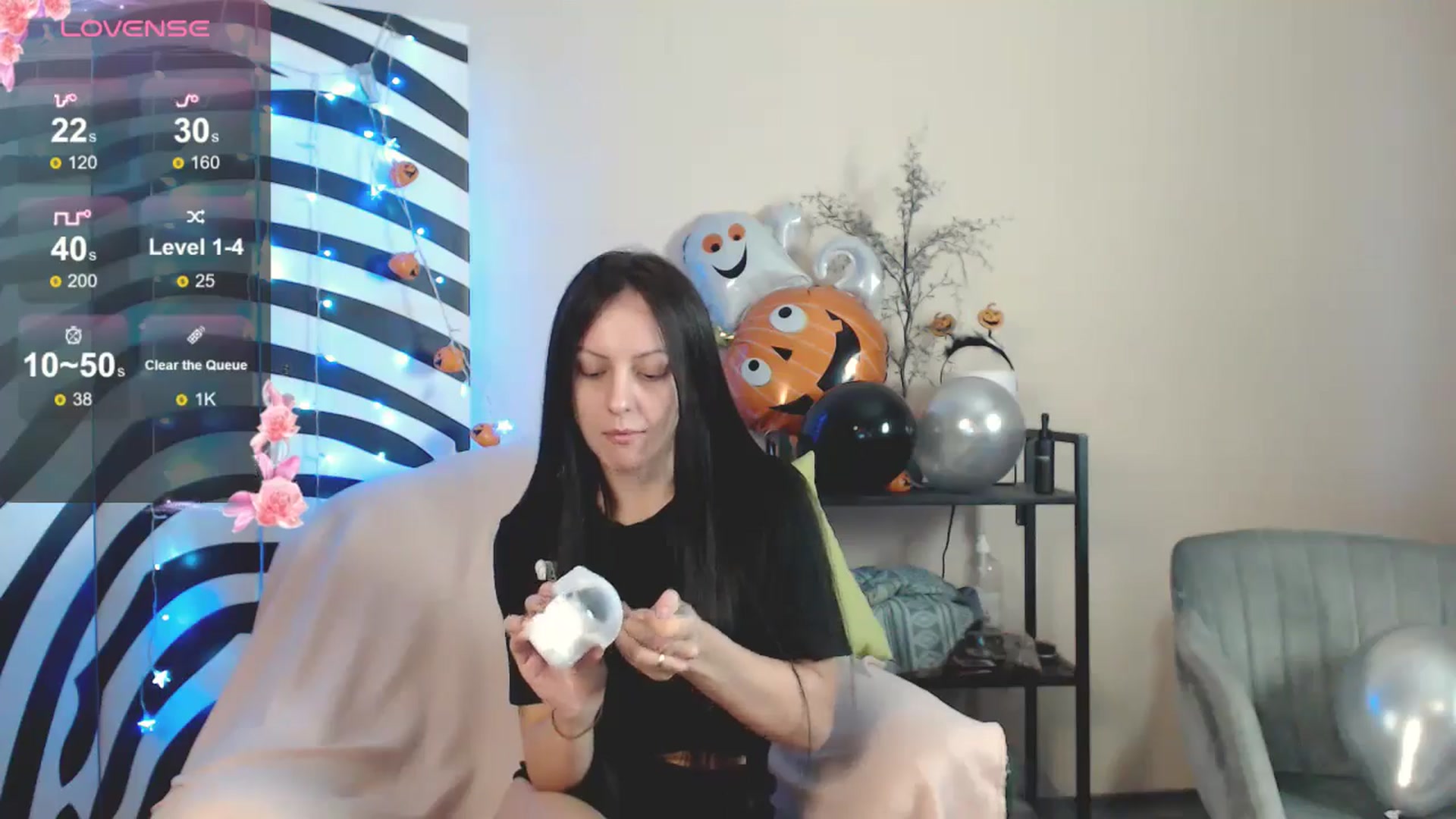 Gallery image thumbnail from MiracleMiss's myfreecams stream on, 11/13/2024, 13:39 image 11 of 20