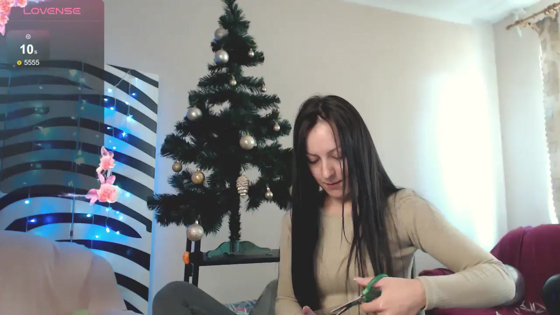 Gallery image thumbnail from MiracleMiss's myfreecams stream on, 11/16/2024, 11:42 image 11 of 20