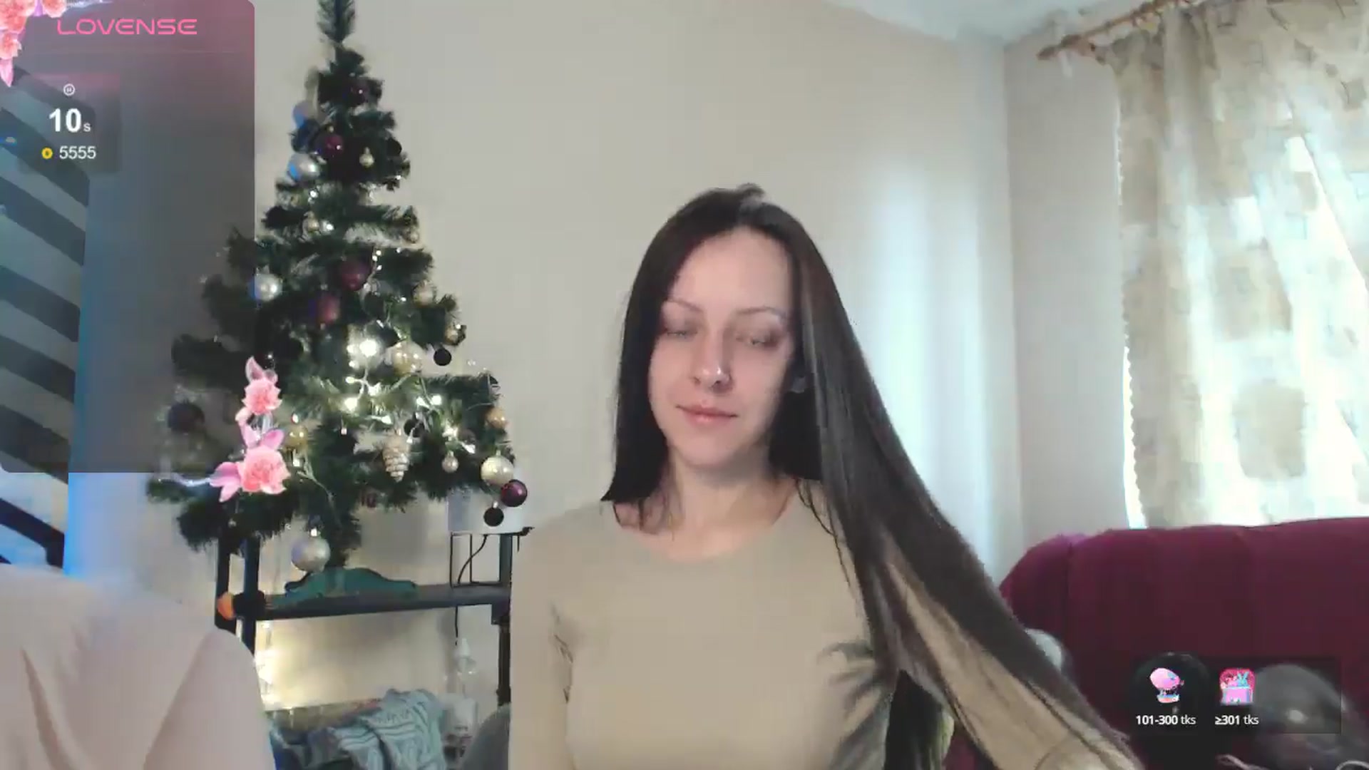 Gallery image thumbnail from MiracleMiss's myfreecams stream on, 11/17/2024, 11:35 image 10 of 20