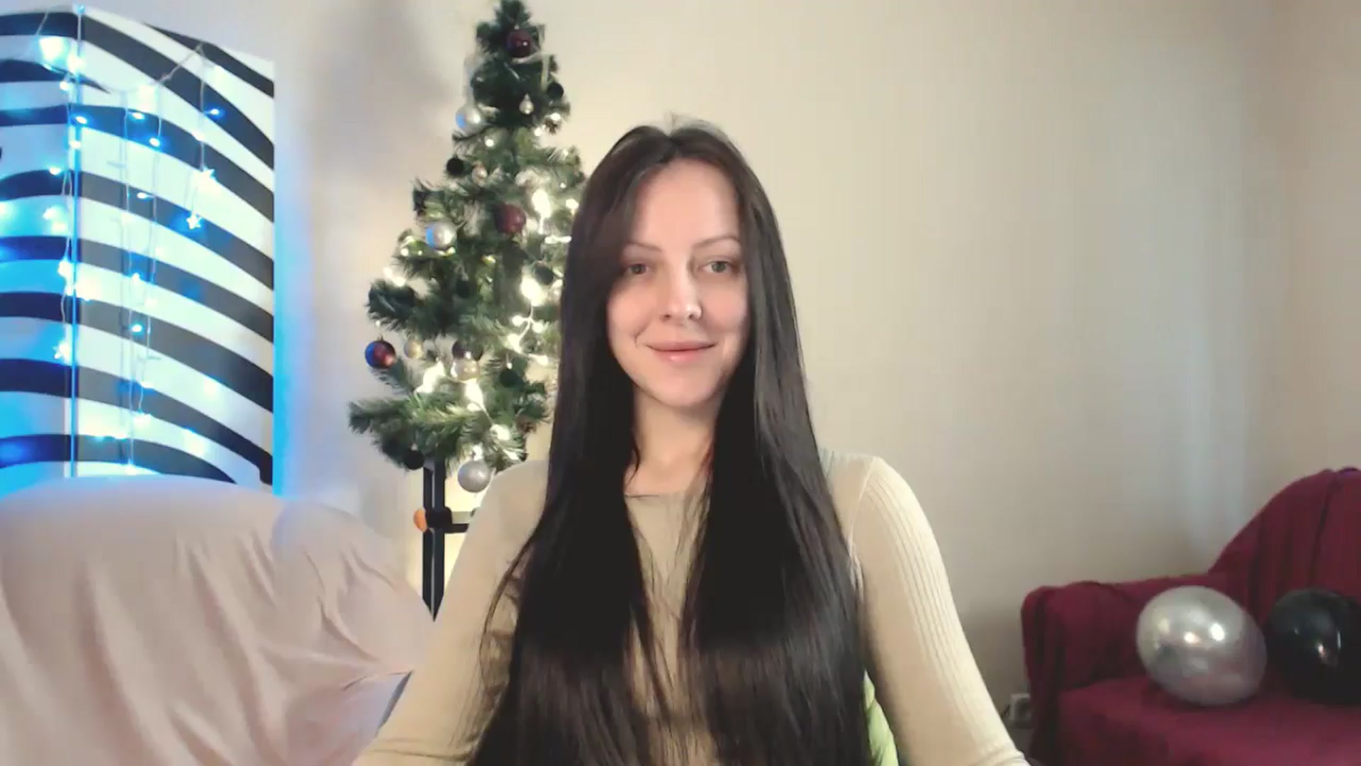 Gallery image thumbnail from MiracleMiss's myfreecams stream on, 11/21/2024, 13:04 image 6 of 20