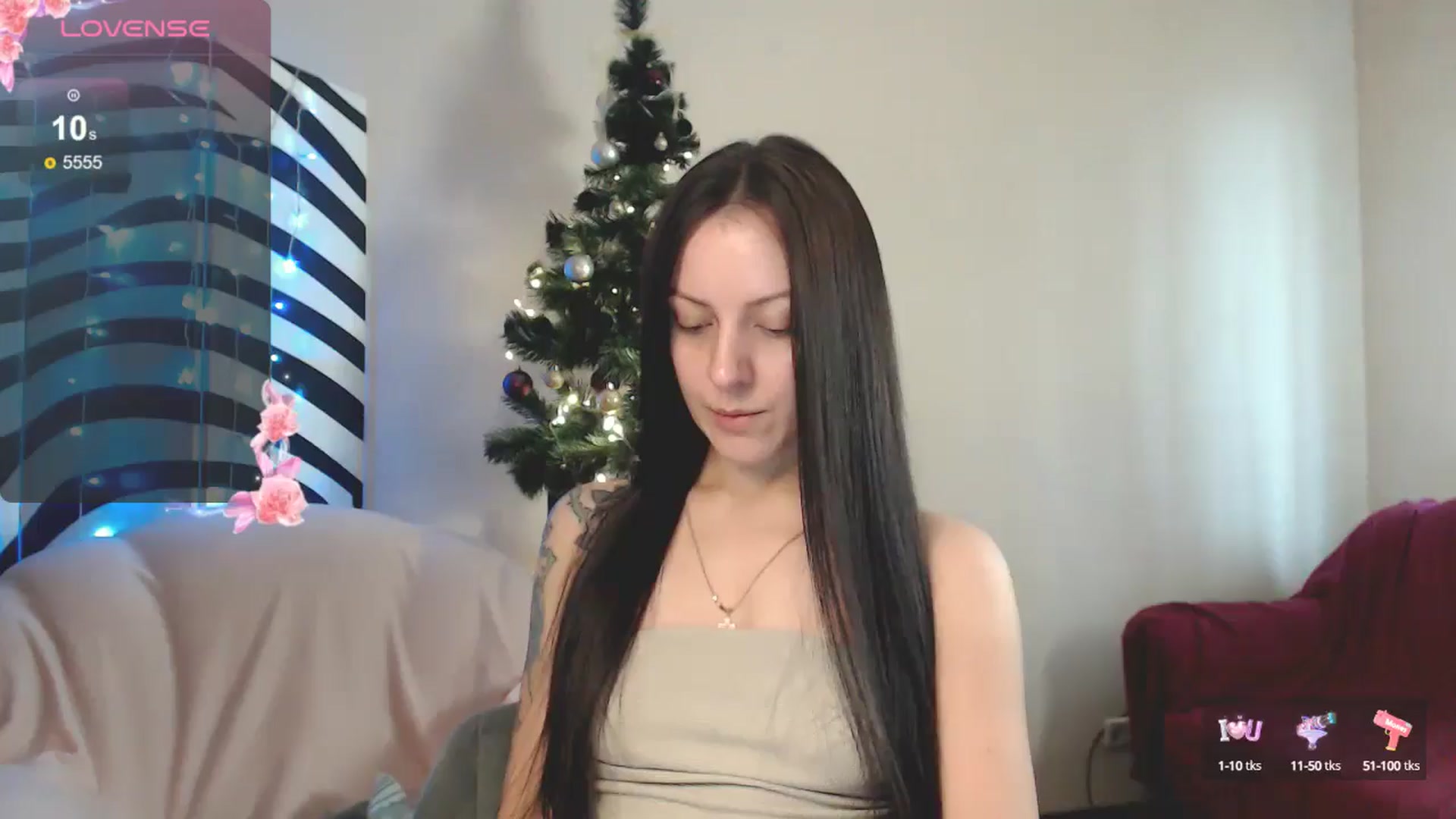 Gallery image thumbnail from MiracleMiss's myfreecams stream on, 11/27/2024, 10:59 image 18 of 20