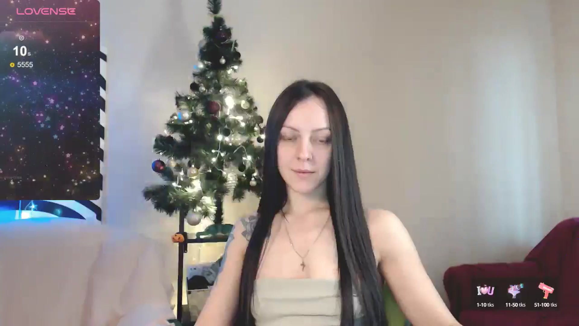 Gallery image thumbnail from MiracleMiss's myfreecams stream on, 12/08/2024, 11:42 image 11 of 20