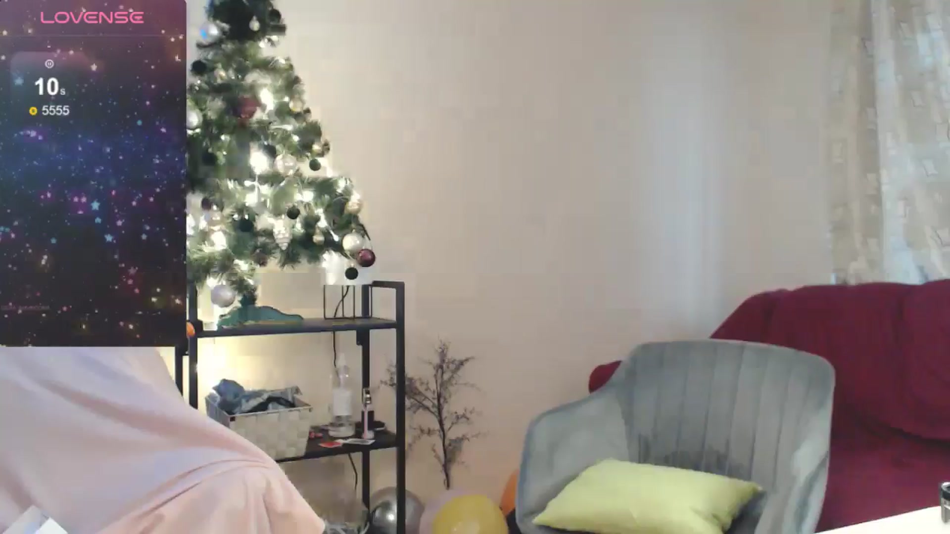 Gallery image thumbnail from MiracleMiss's myfreecams stream on, 12/10/2024, 13:09 image 17 of 20