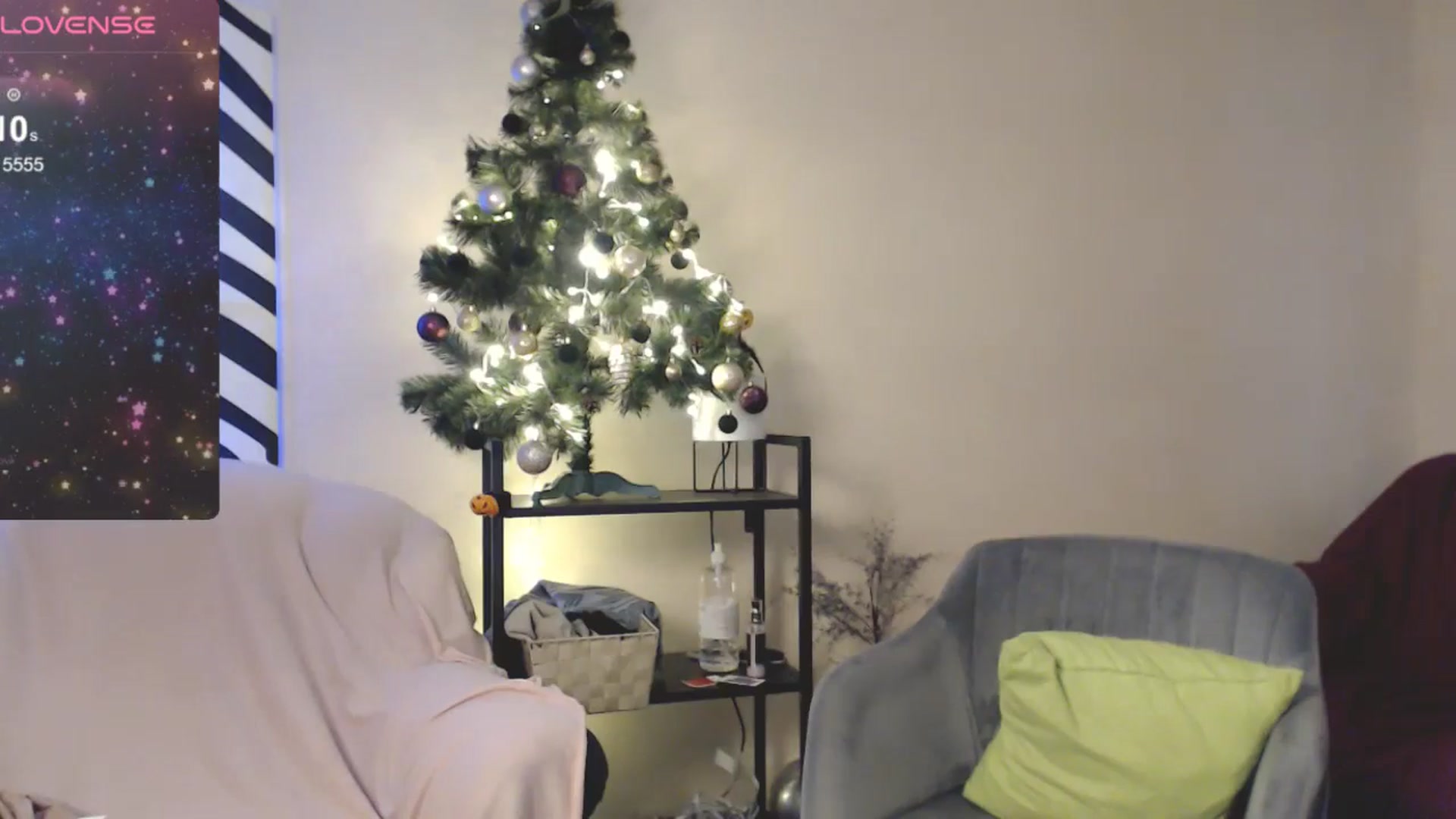 Gallery image thumbnail from MiracleMiss's myfreecams stream on, 12/11/2024, 13:19 image 3 of 20