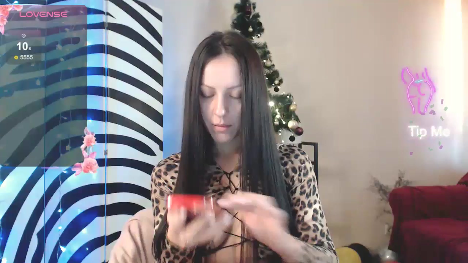 Gallery image thumbnail from MiracleMiss's myfreecams stream on, 01/02/2025, 14:02 image 19 of 20