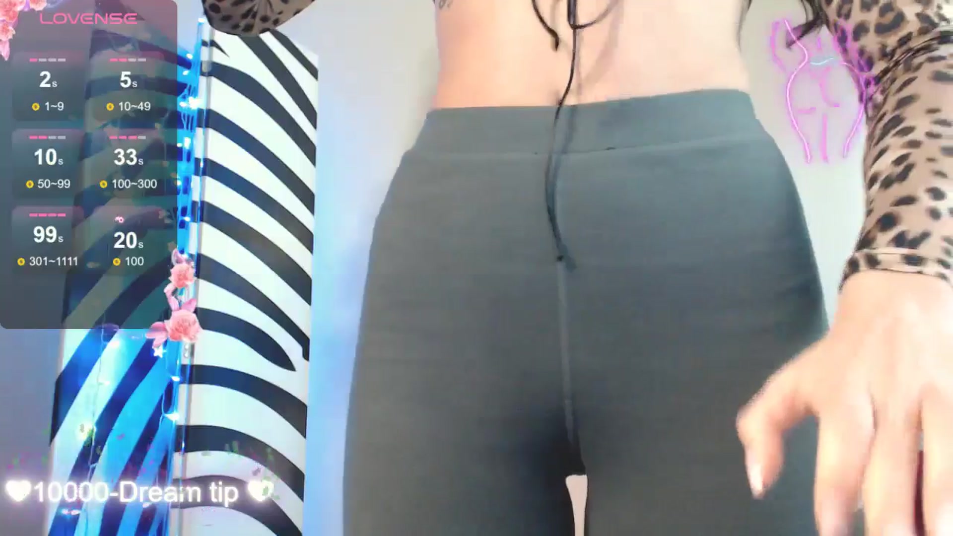 Gallery image thumbnail from MiracleMiss's myfreecams stream on, 01/07/2025, 11:48 image 12 of 20