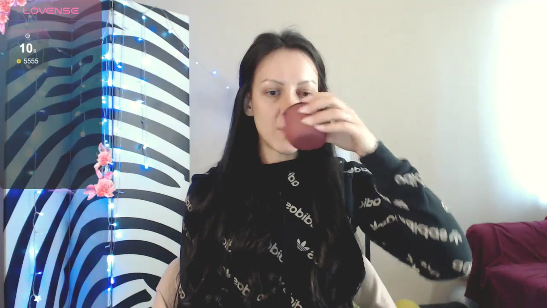 Gallery image thumbnail from MiracleMiss's myfreecams stream on, 02/10/2025, 11:26 image 19 of 20