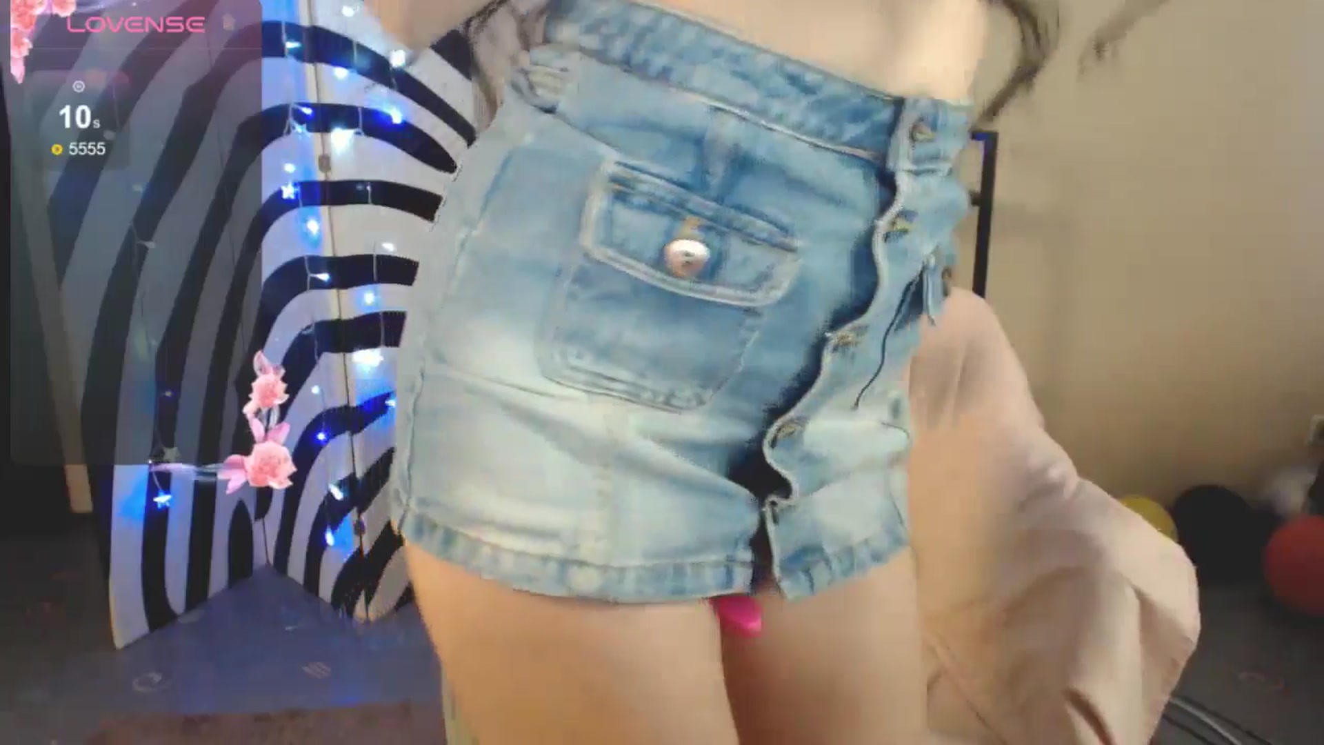 Gallery image thumbnail from MiracleMiss's myfreecams stream on, 02/15/2025, 13:34 image 13 of 20