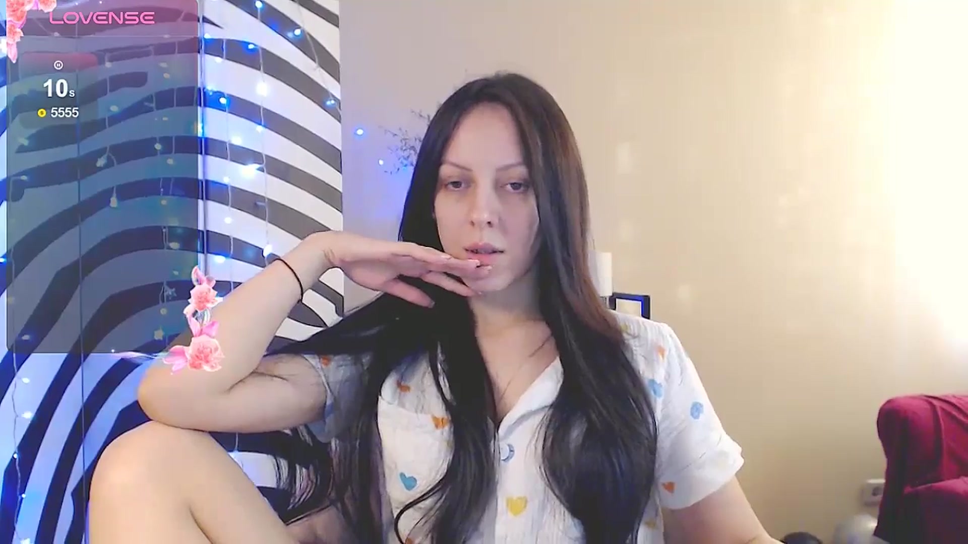 Gallery image thumbnail from MiracleMiss's myfreecams stream on, 02/19/2025, 14:35 image 13 of 20