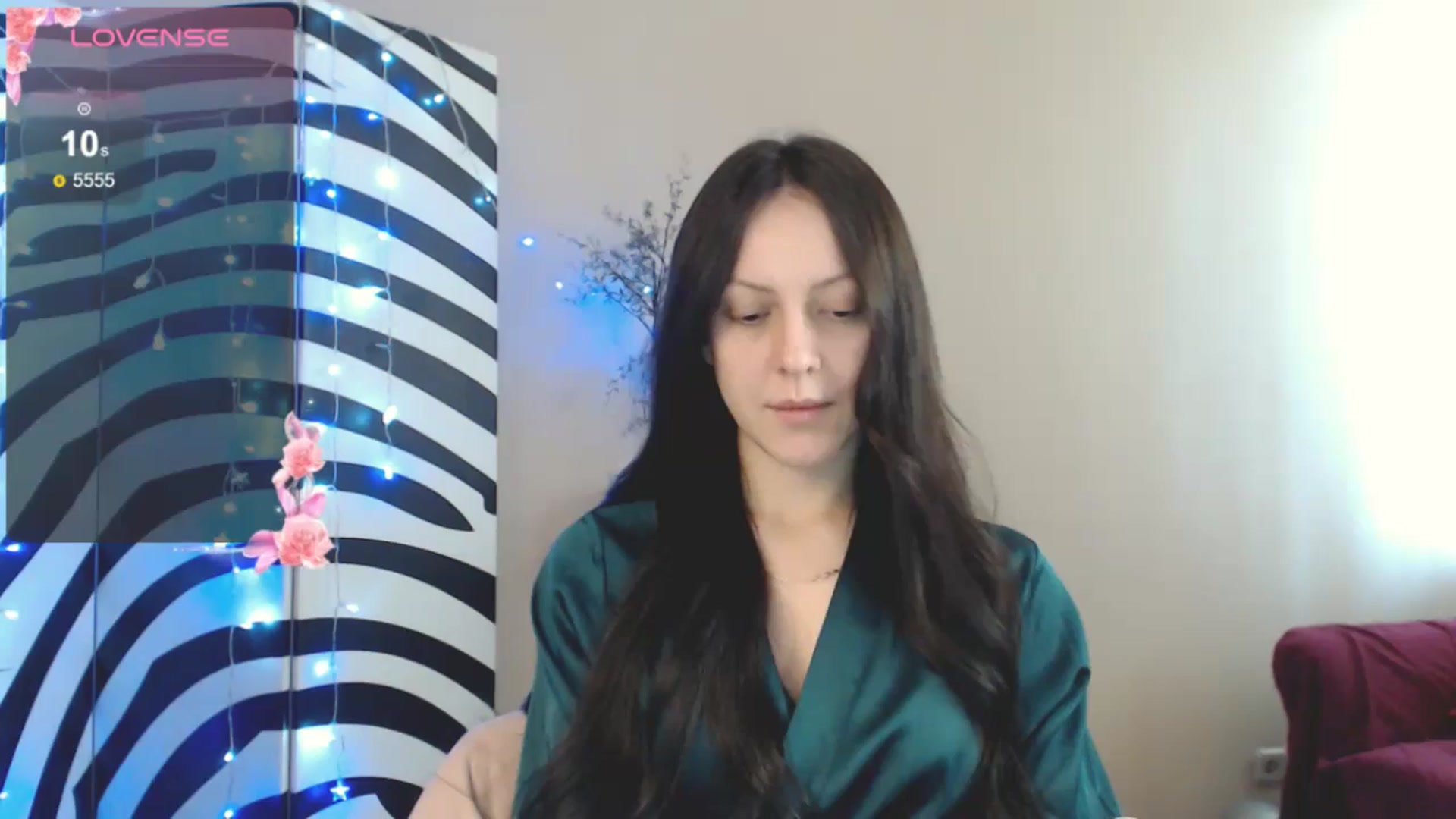 Gallery image thumbnail from MiracleMiss's myfreecams stream on, 02/25/2025, 11:50 image 7 of 20