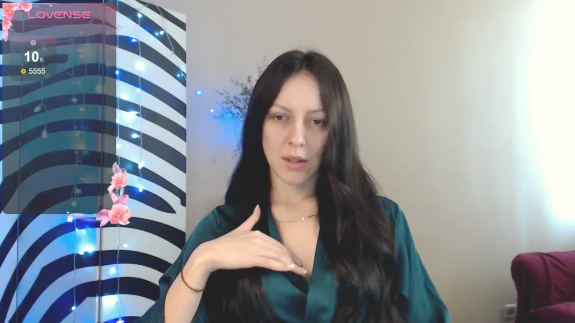 Gallery image thumbnail from MiracleMiss's myfreecams stream on, 02/25/2025, 11:50 image 2 of 20