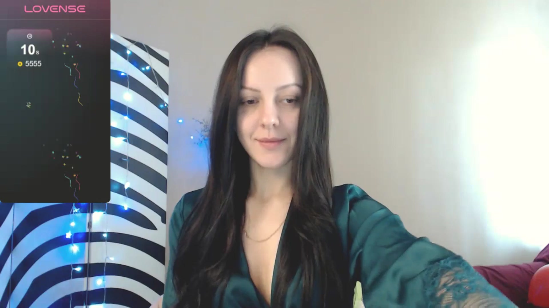 Gallery image thumbnail from MiracleMiss's myfreecams stream on, 03/01/2025, 11:55 image 6 of 20