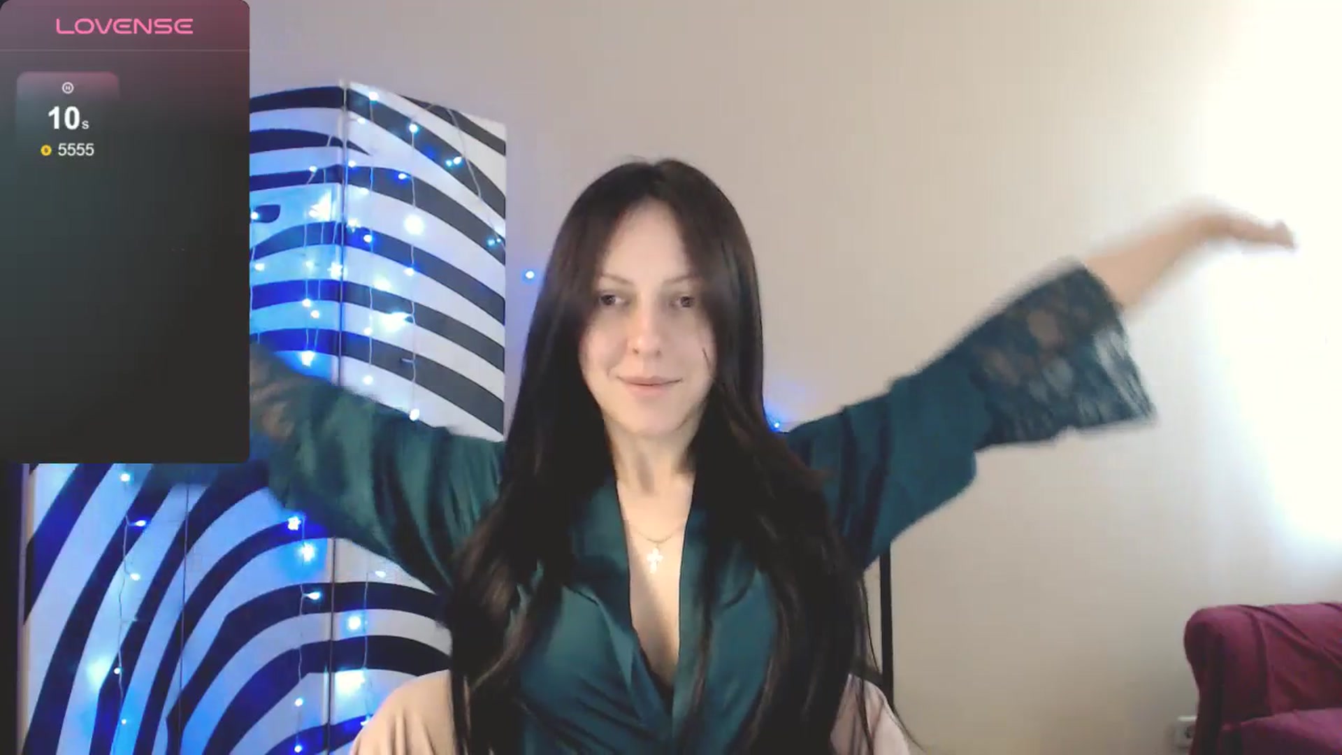 Gallery image thumbnail from MiracleMiss's myfreecams stream on, 03/07/2025, 11:39 image 18 of 20