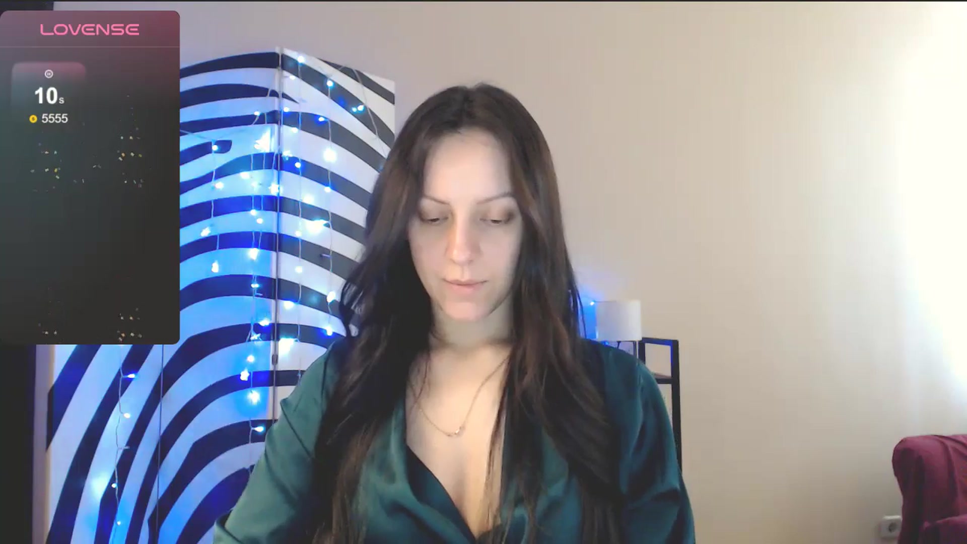 Gallery image thumbnail from MiracleMiss's myfreecams stream on, 03/09/2025, 11:47 image 9 of 20