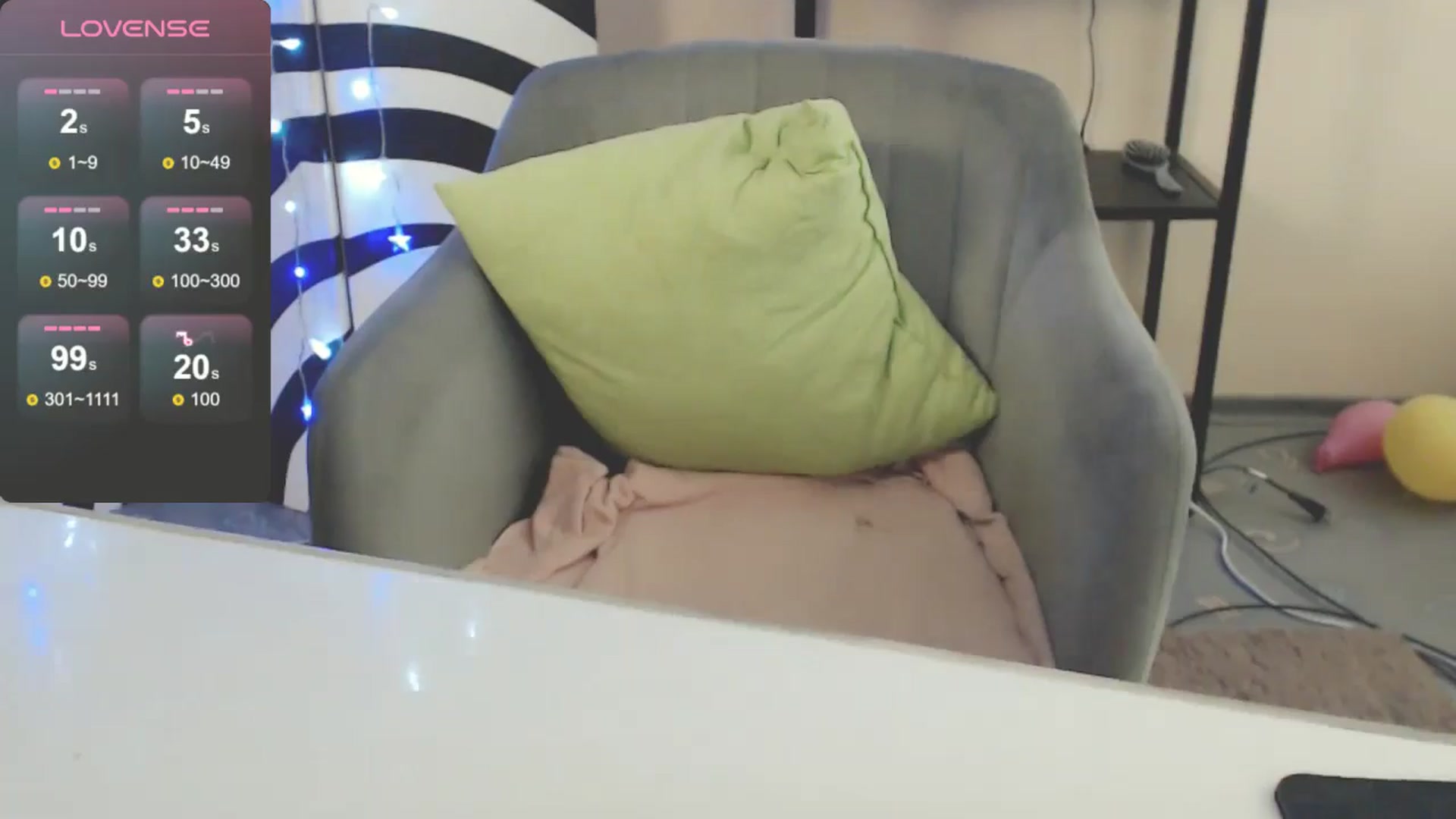 Gallery image thumbnail from MiracleMiss's myfreecams stream on, 03/11/2025, 12:40 image 11 of 20