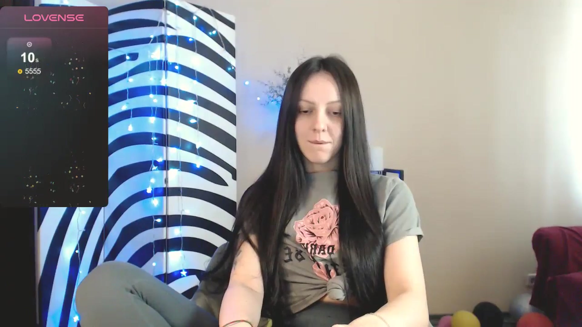 Gallery image thumbnail from MiracleMiss's myfreecams stream on, 03/15/2025, 11:39 image 4 of 20