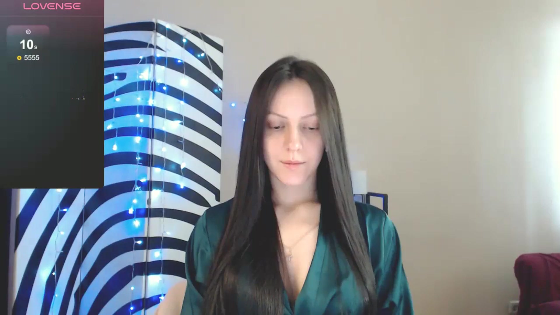 Gallery image thumbnail from MiracleMiss's myfreecams stream on, 03/18/2025, 11:32 image 8 of 20