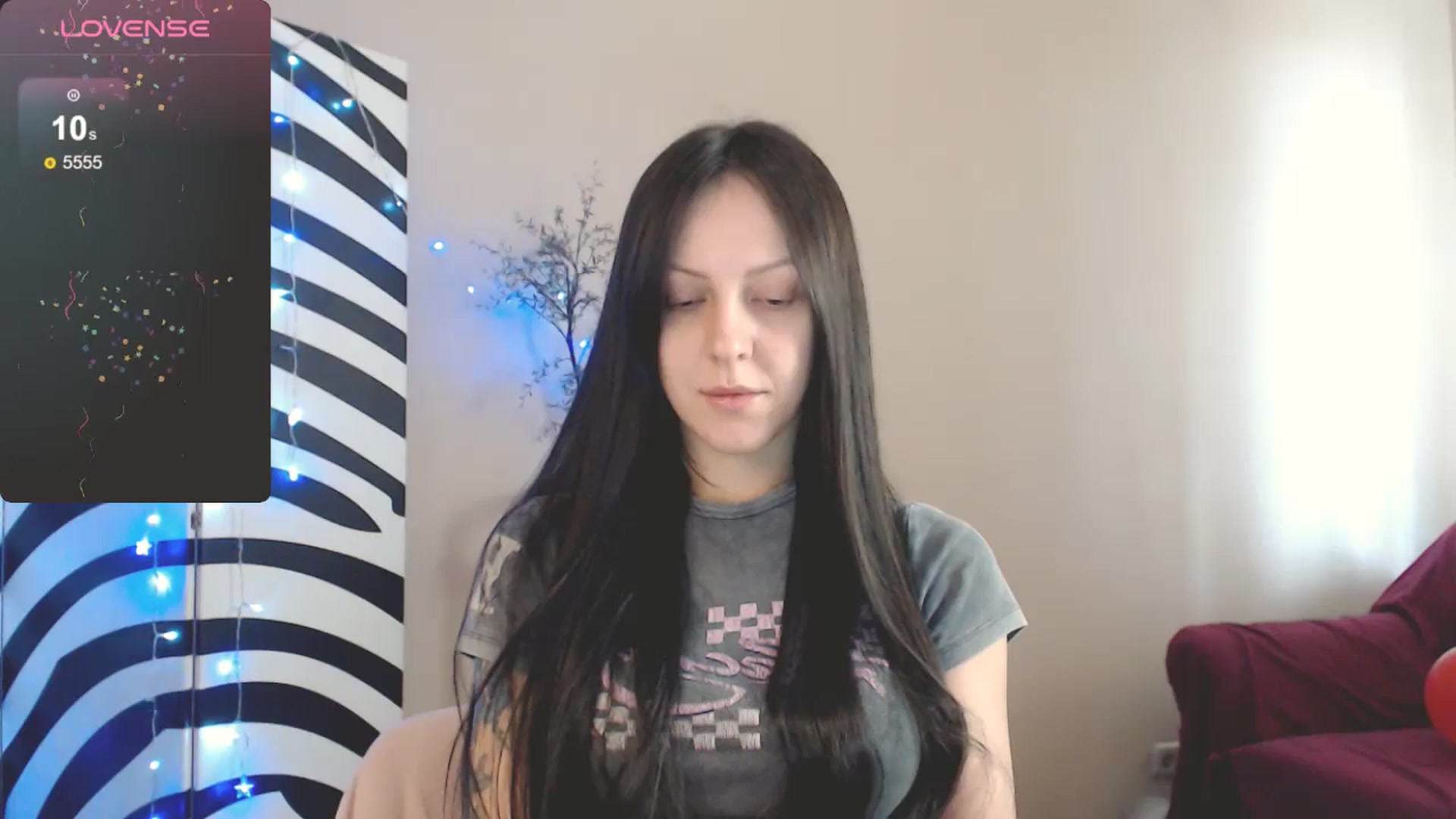 Gallery image thumbnail from MiracleMiss's myfreecams stream on, 03/19/2025, 10:57 image 10 of 20