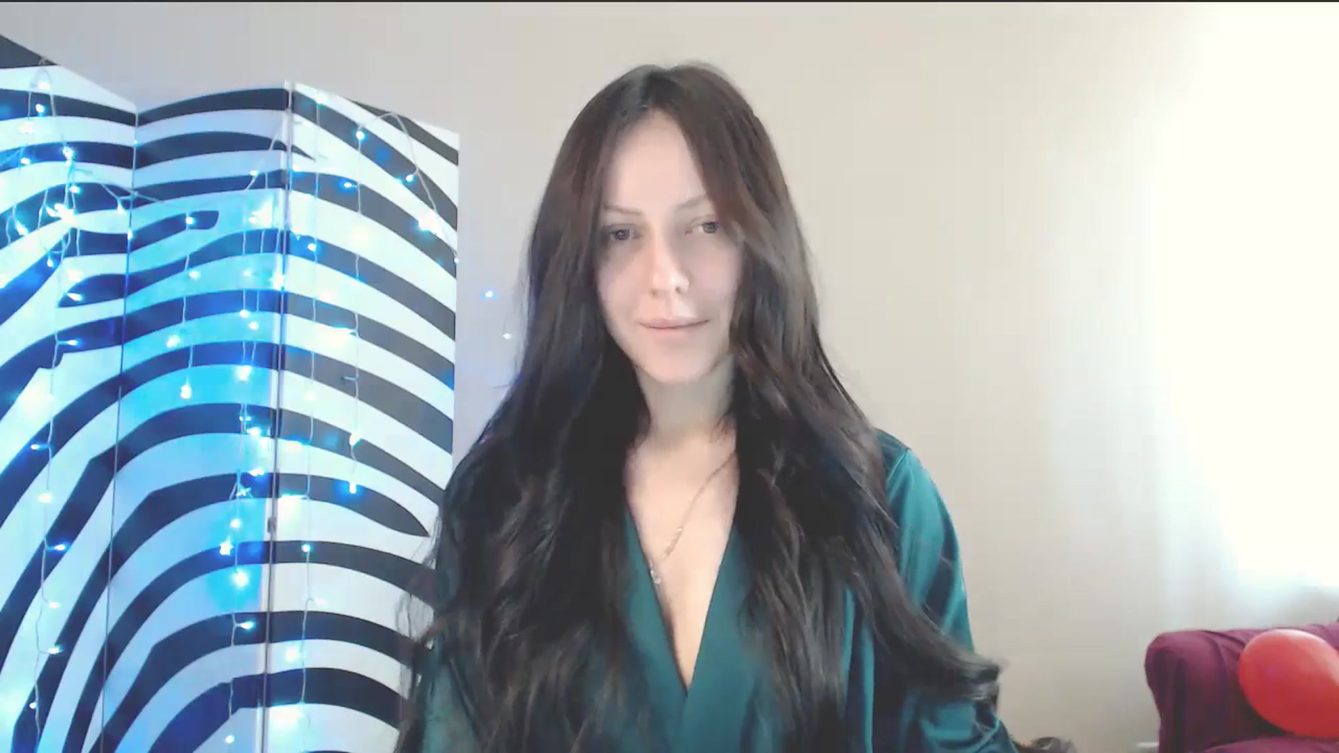 Gallery image thumbnail from MiracleMiss's myfreecams stream on, 03/25/2025, 11:21 image 13 of 20