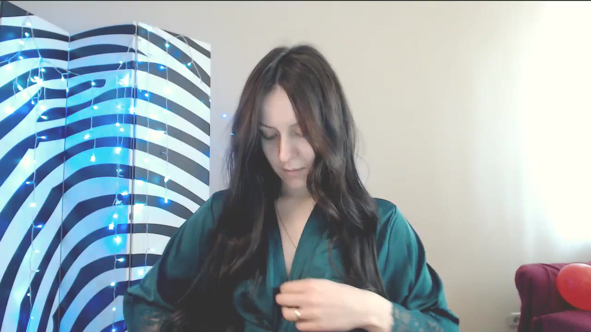 Gallery image thumbnail from MiracleMiss's myfreecams stream on, 03/25/2025, 11:21 image 17 of 20
