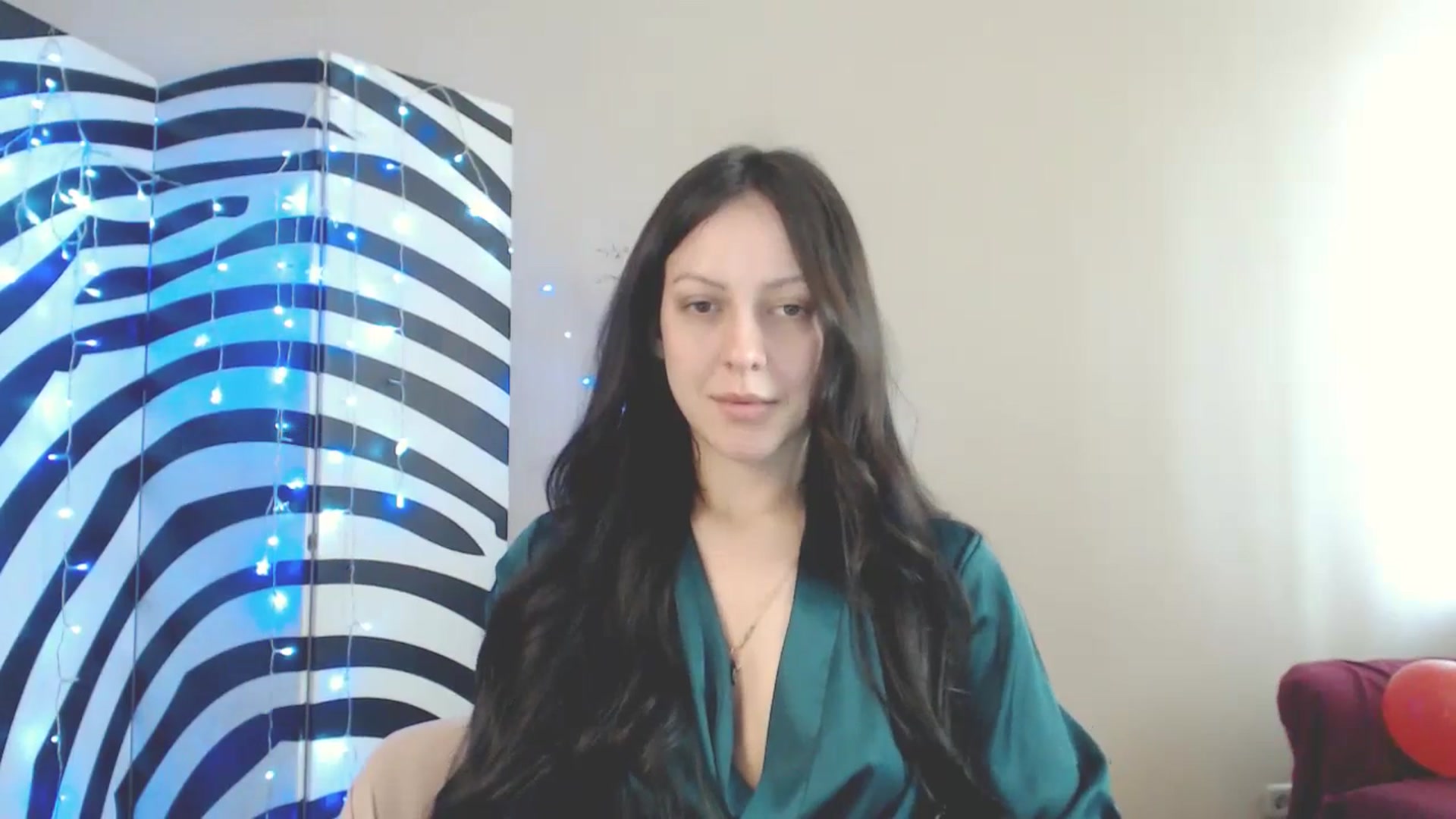 Gallery image thumbnail from MiracleMiss's myfreecams stream on, 03/25/2025, 11:21 image 19 of 20