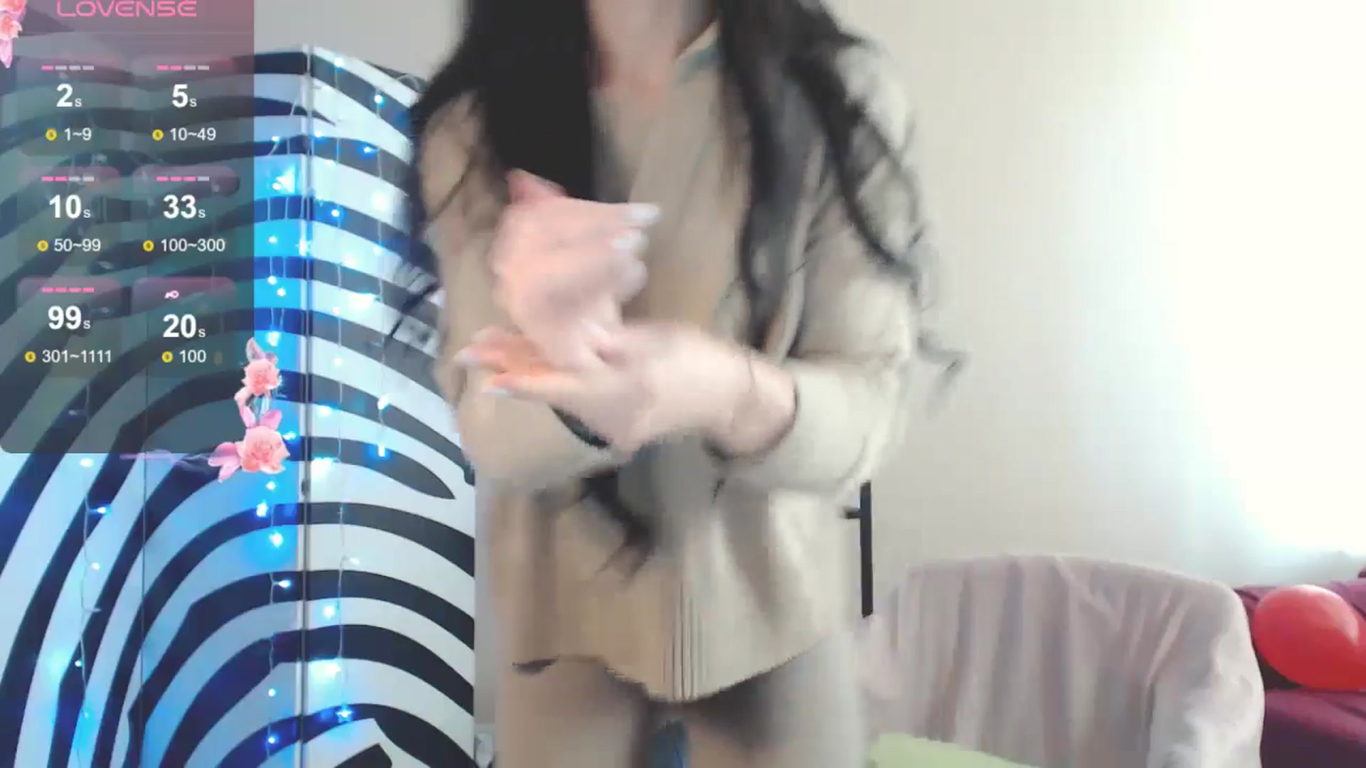 Gallery image thumbnail from MiracleMiss's myfreecams stream on, 03/26/2025, 12:38 image 17 of 20